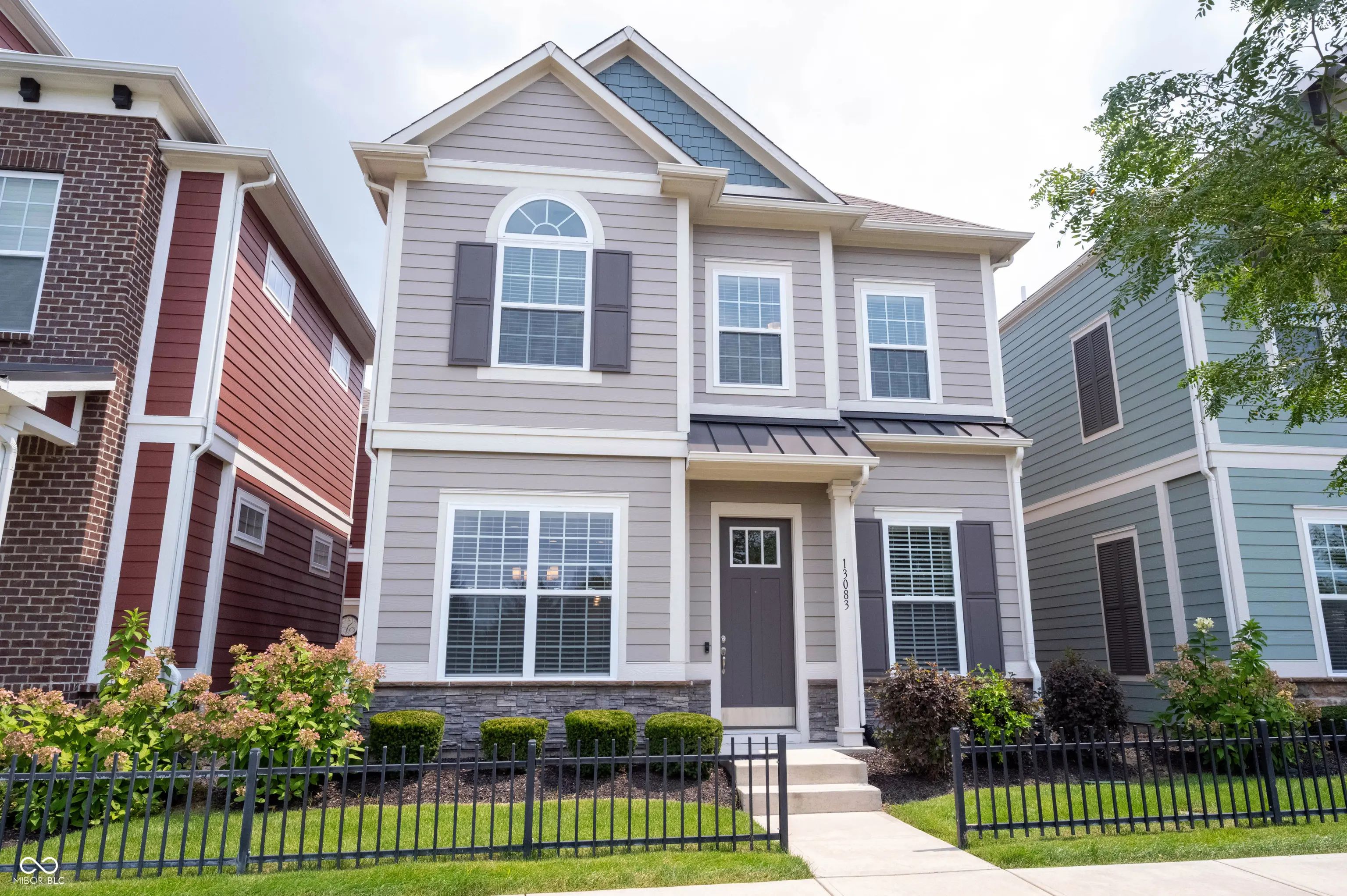 Photo of 13083 Pennington Road Fishers, IN 46037