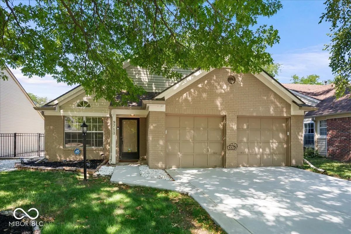 9713 Spruce Lane, Fishers