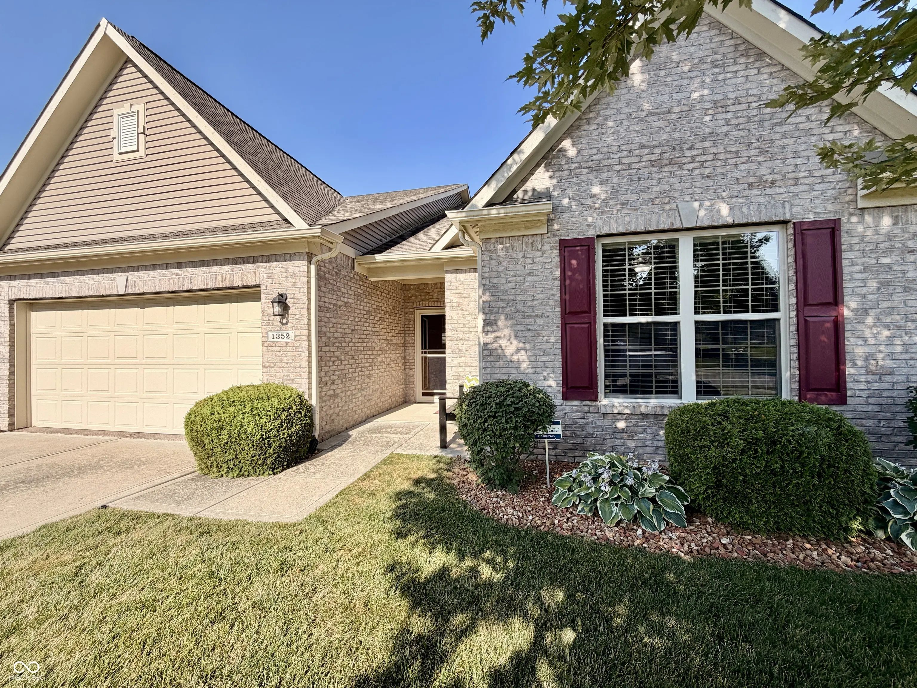 Photo of 1352 Redstone Drive Avon, IN 46123