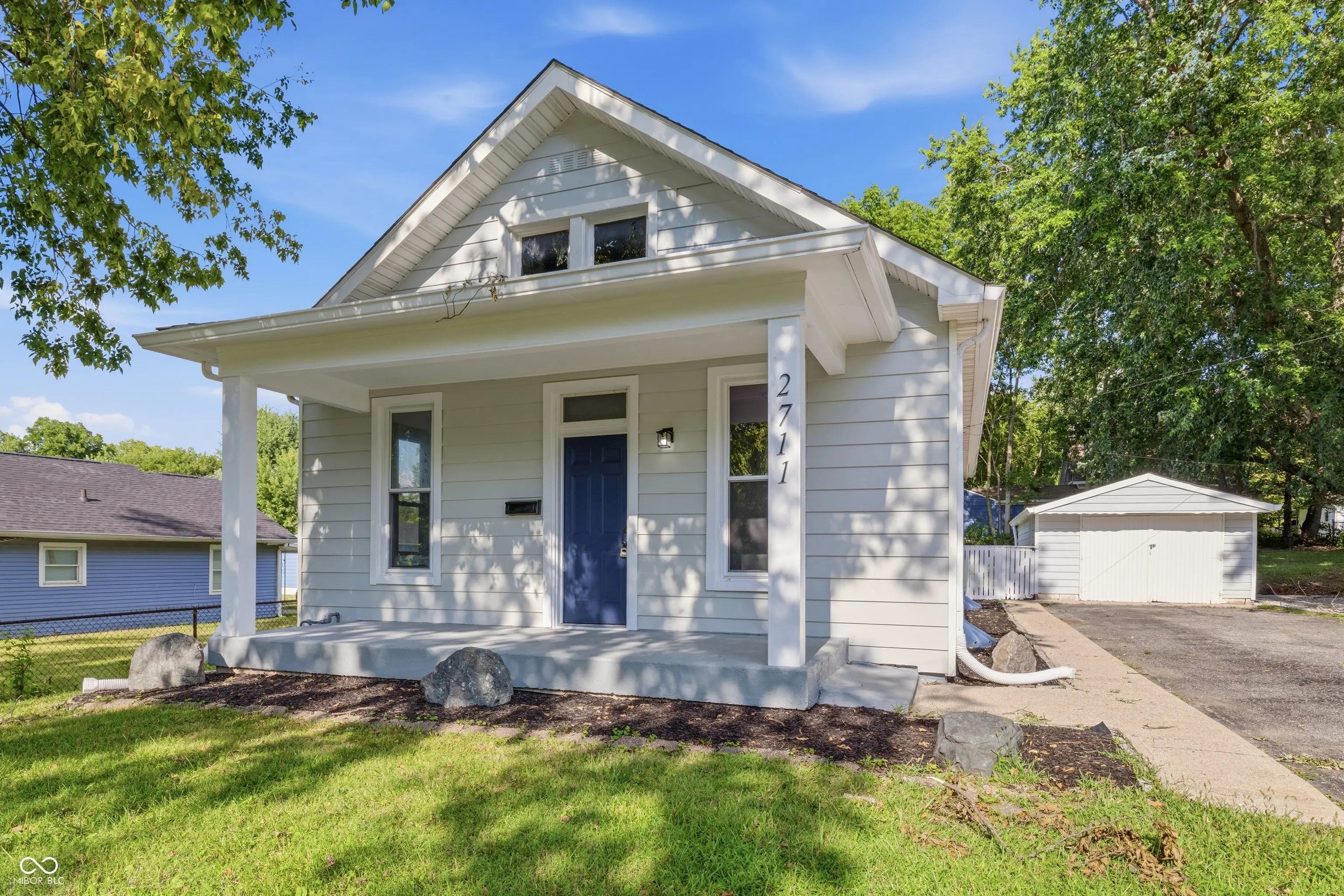 2711 S Capitol Avenue, Indianapolis