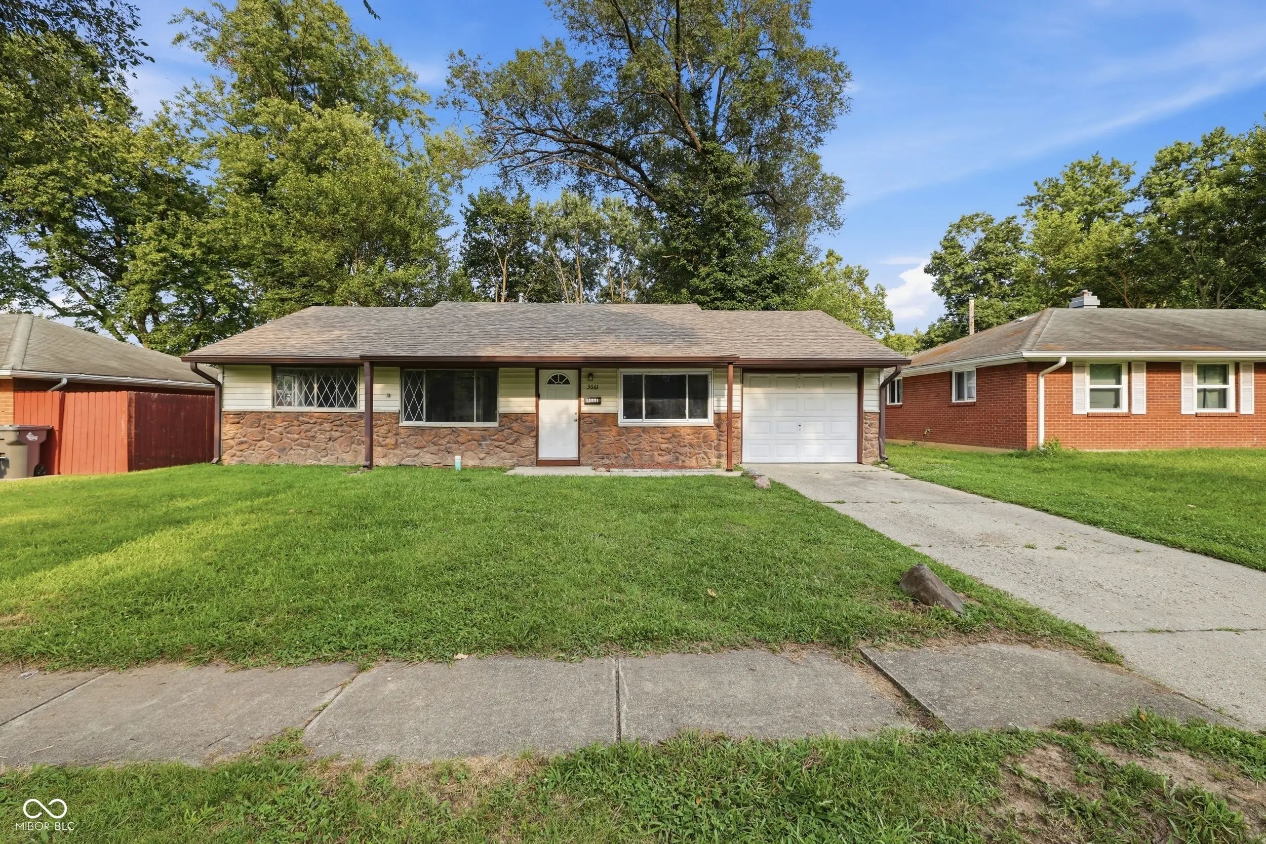 3661 N Wittfield Street, Indianapolis