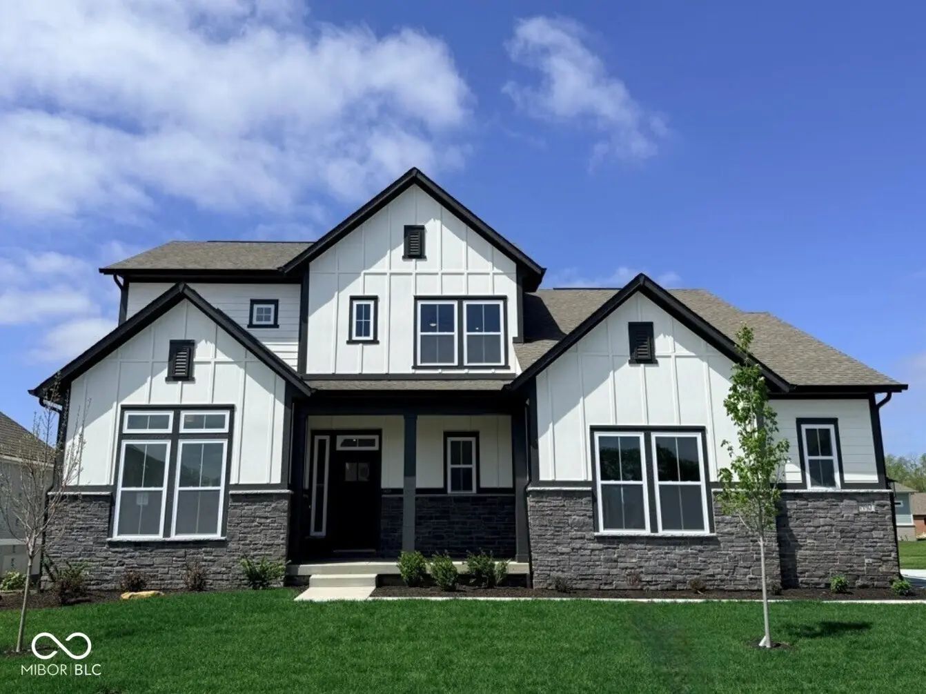Photo of 11471 Briargate Drive Fishers, IN 46040