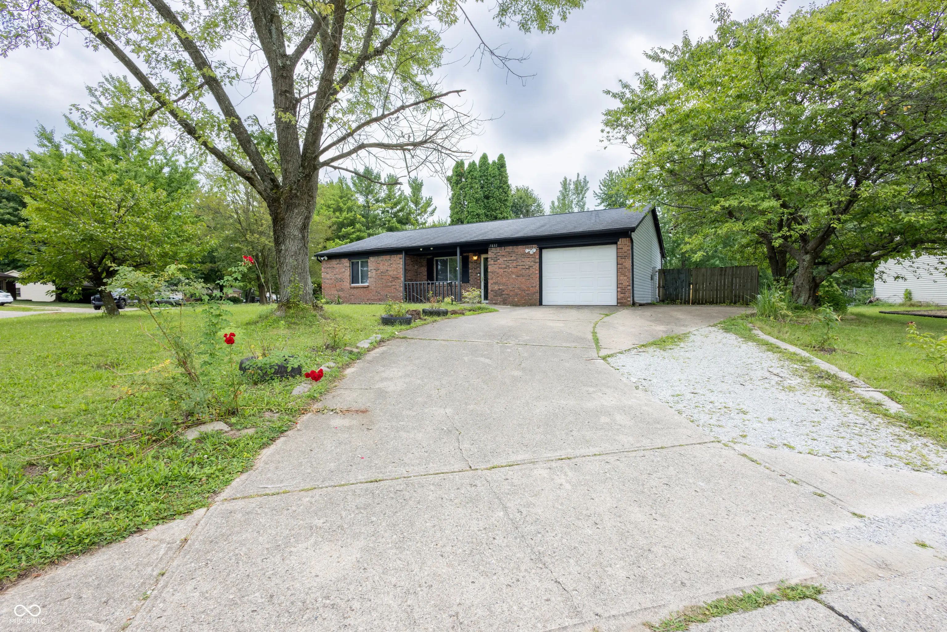 7832 Gordon Way, Indianapolis