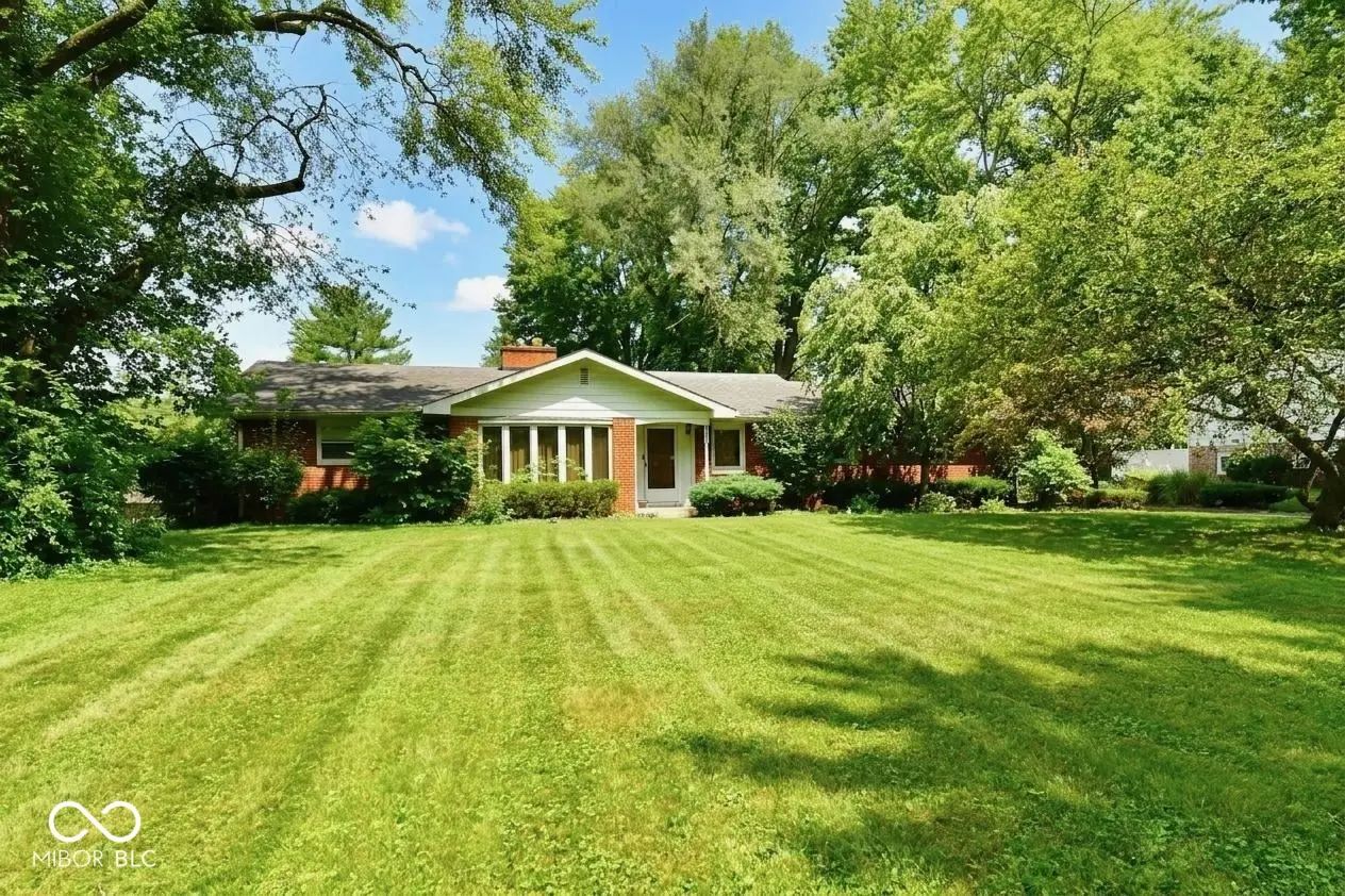 Photo of 4648 Bluffwood N Indianapolis, IN 46228