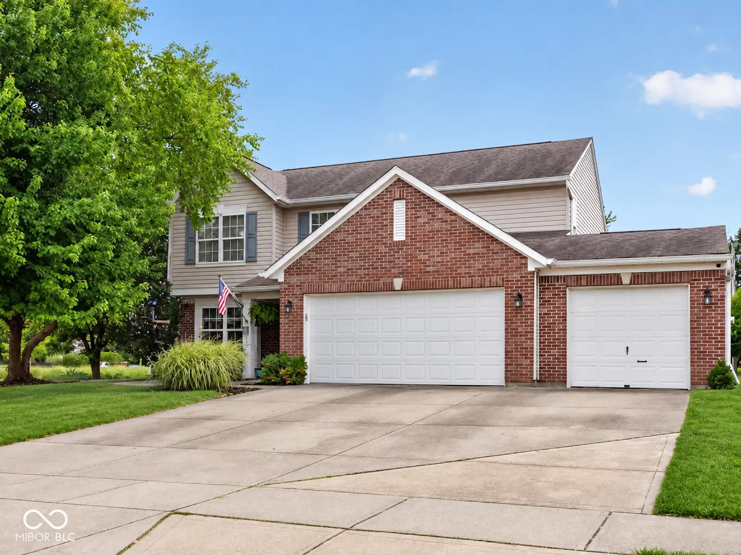 5507 Gainesway Drive, Greenwood