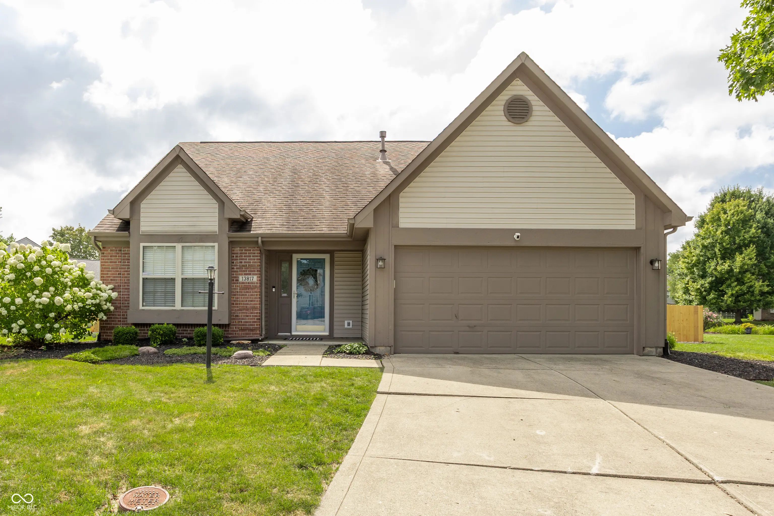 Photo of 13817 Wabash Drive Fishers, IN 46038