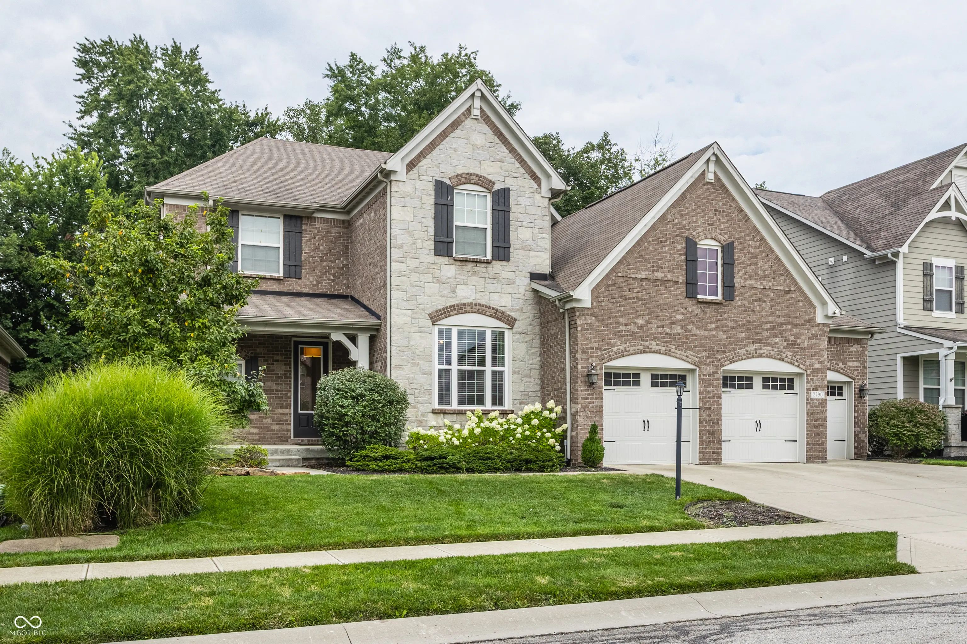 Photo of 2790 W High Grove Circle Zionsville, IN 46077