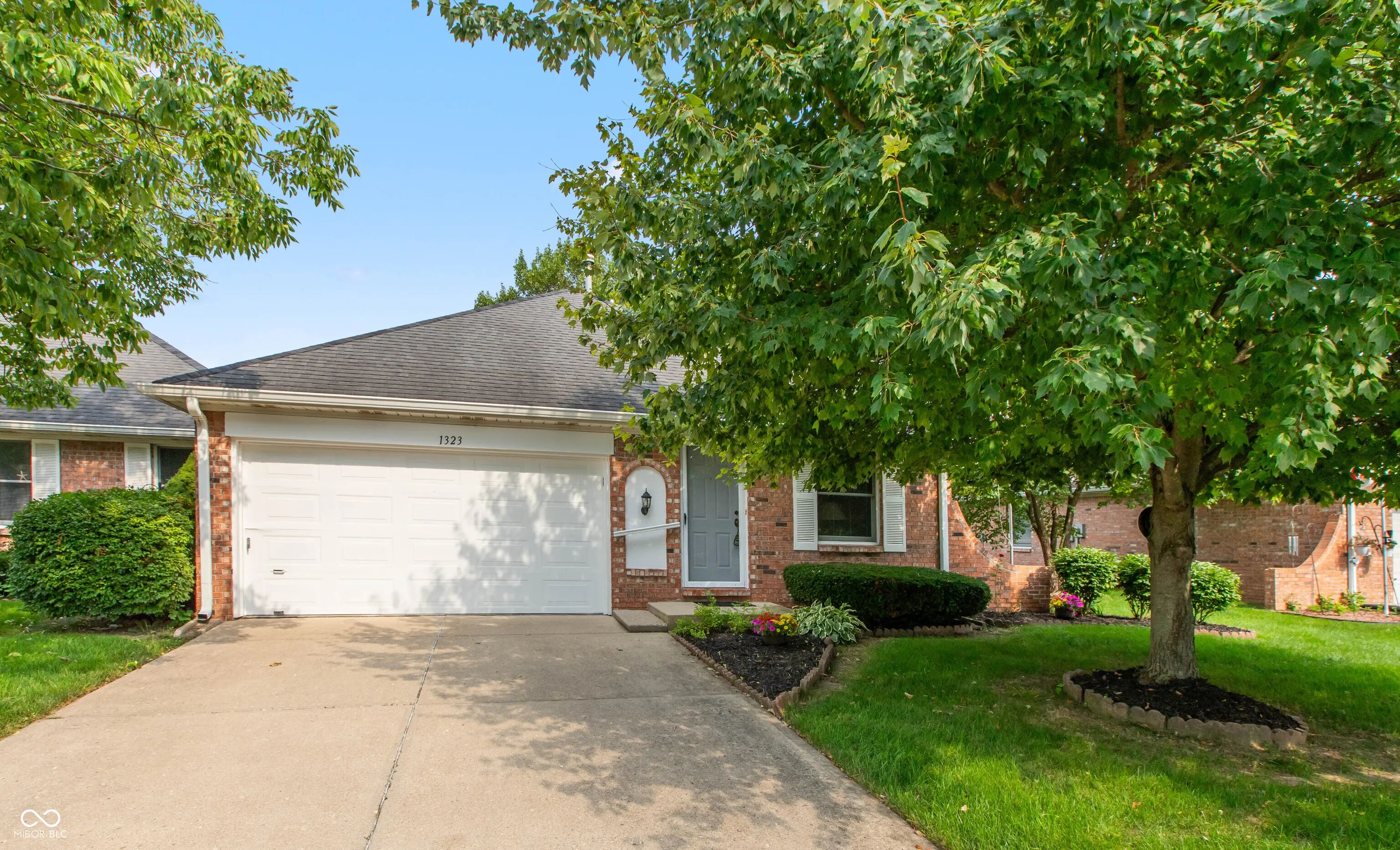 Photo of 1323 Holiday Lane W Brownsburg, IN 46112