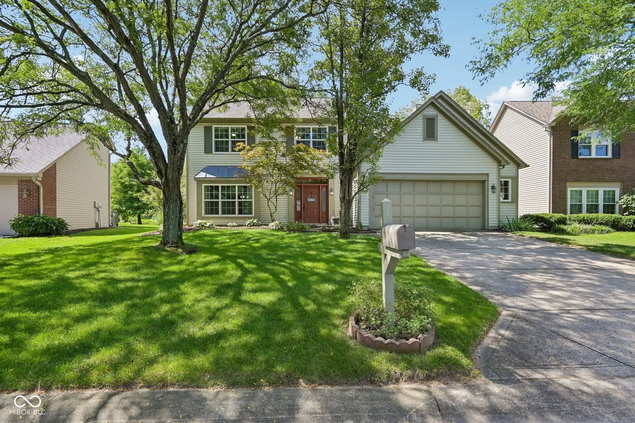 8535 Mcnutt Circle, Indianapolis