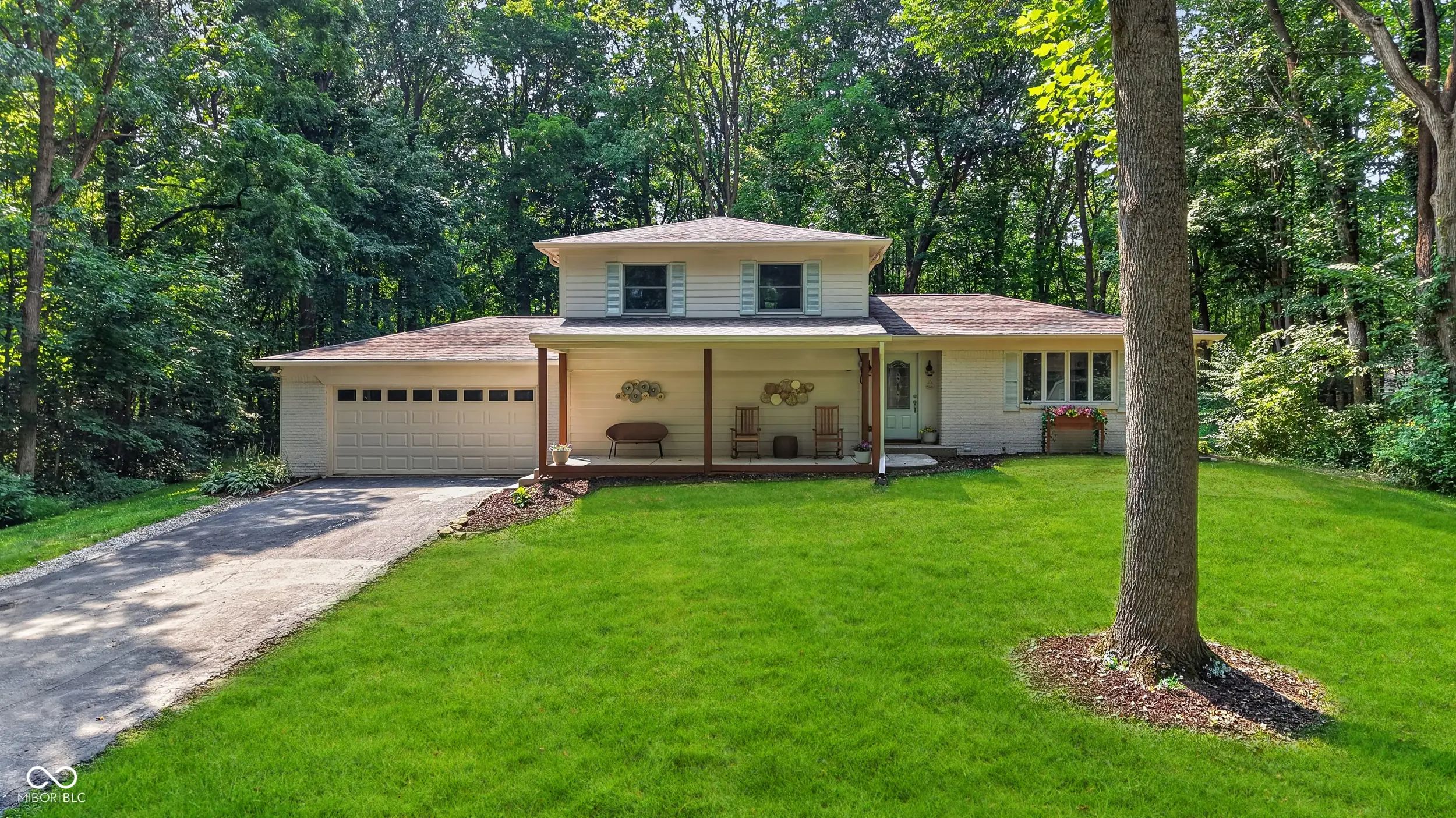 226 Saddlebrook Drive, Zionsville