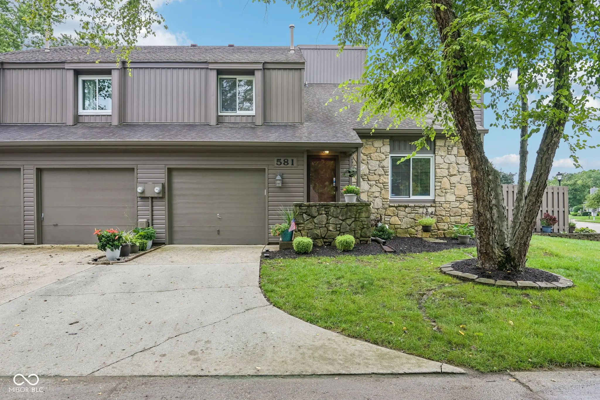 581 Conner Creek Drive, Fishers