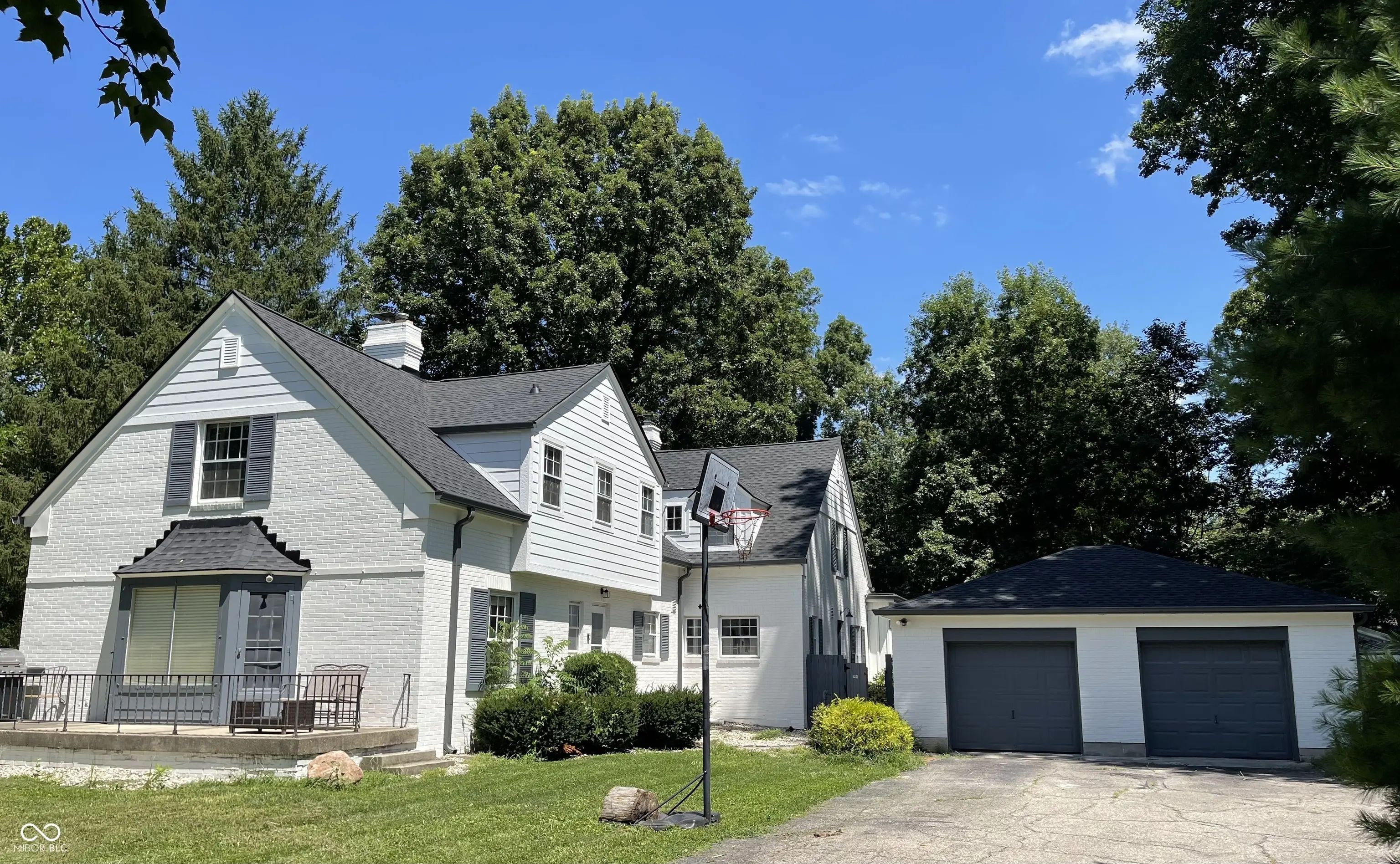 6209 Riverview Drive, Indianapolis