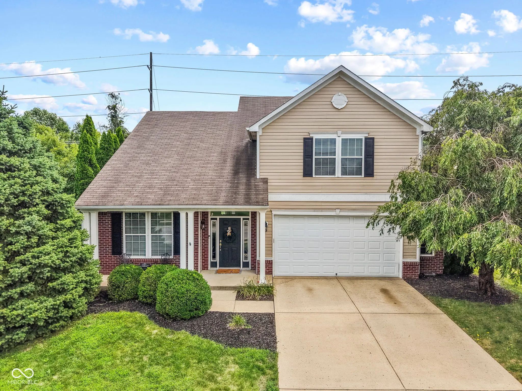 1381 Brookway Drive, Avon