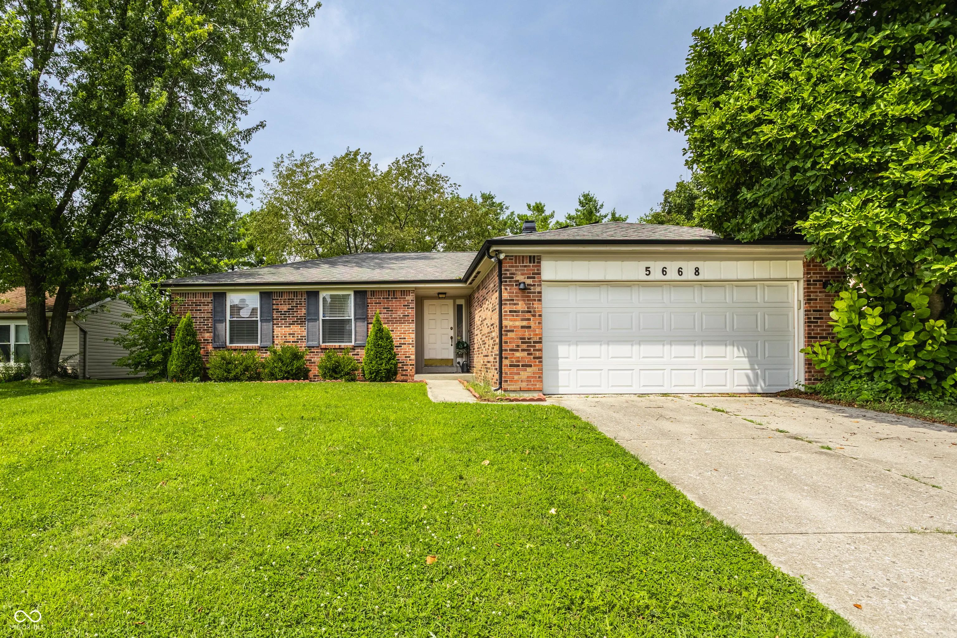 5668 Liberty Creek Drive W, Indianapolis