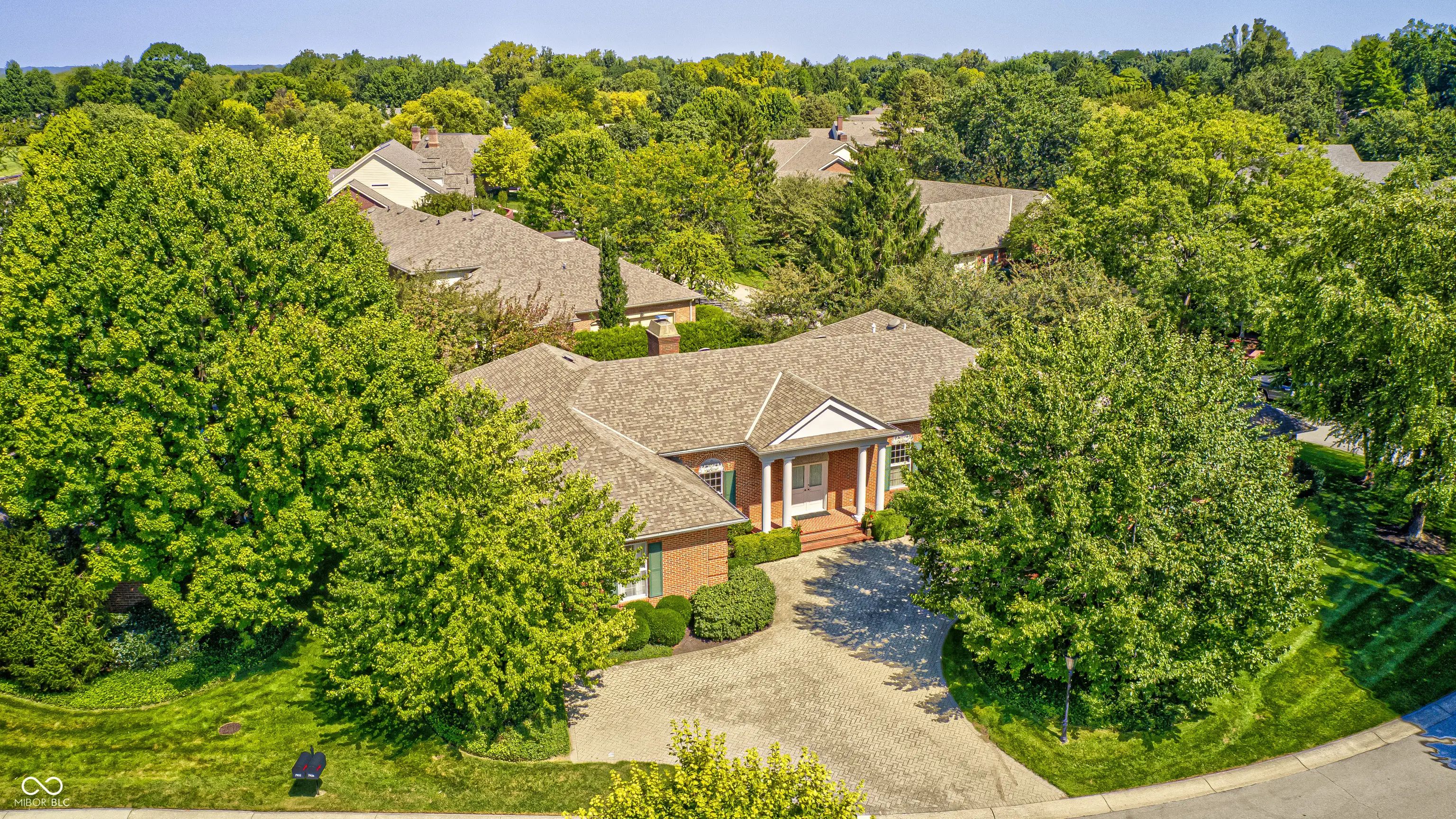 7927 Beaumont Green West Drive, Indianapolis