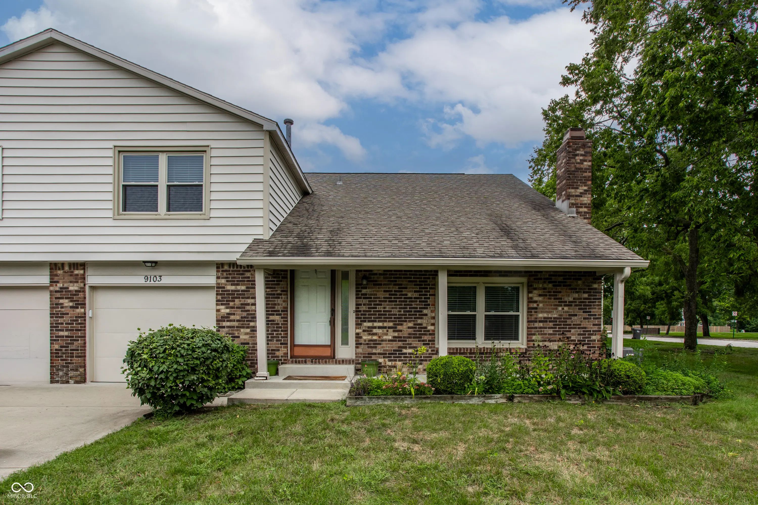 Photo of 9103 Cinnebar Drive Indianapolis, IN 46268