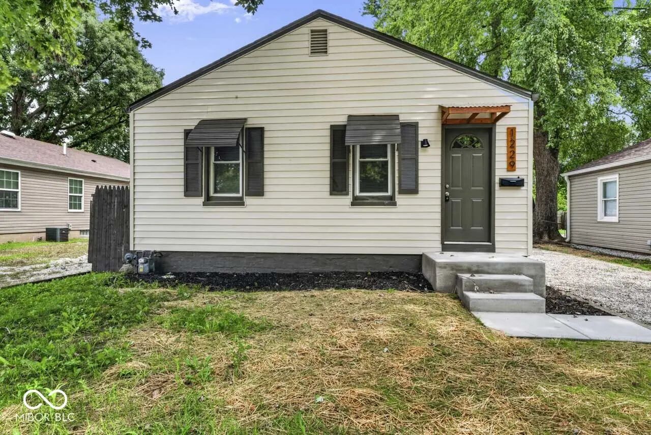 1229 N Somerset Avenue, Indianapolis