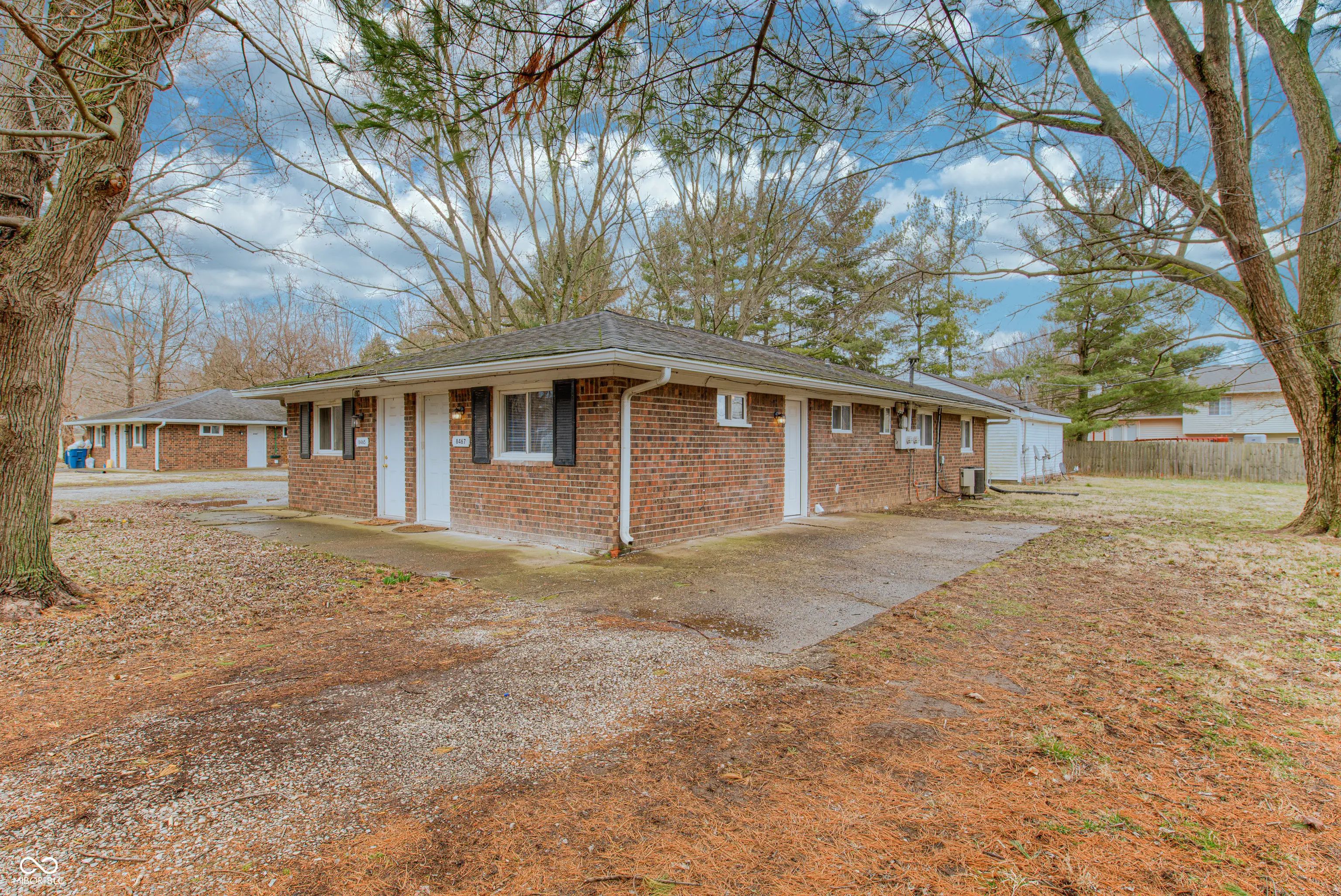 8445 Bluff Road, Indianapolis