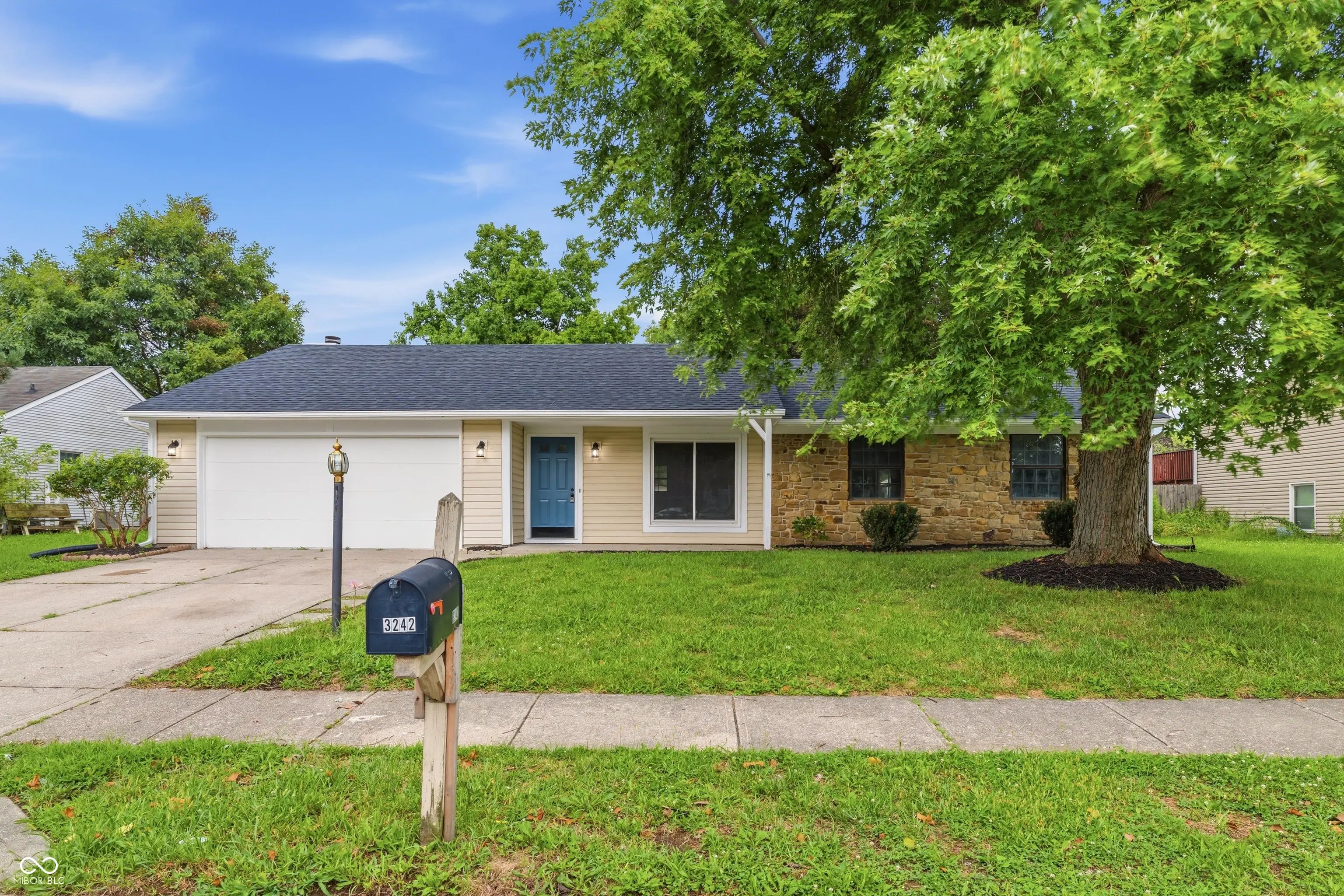 3242 Cherry Lake Road, Indianapolis
