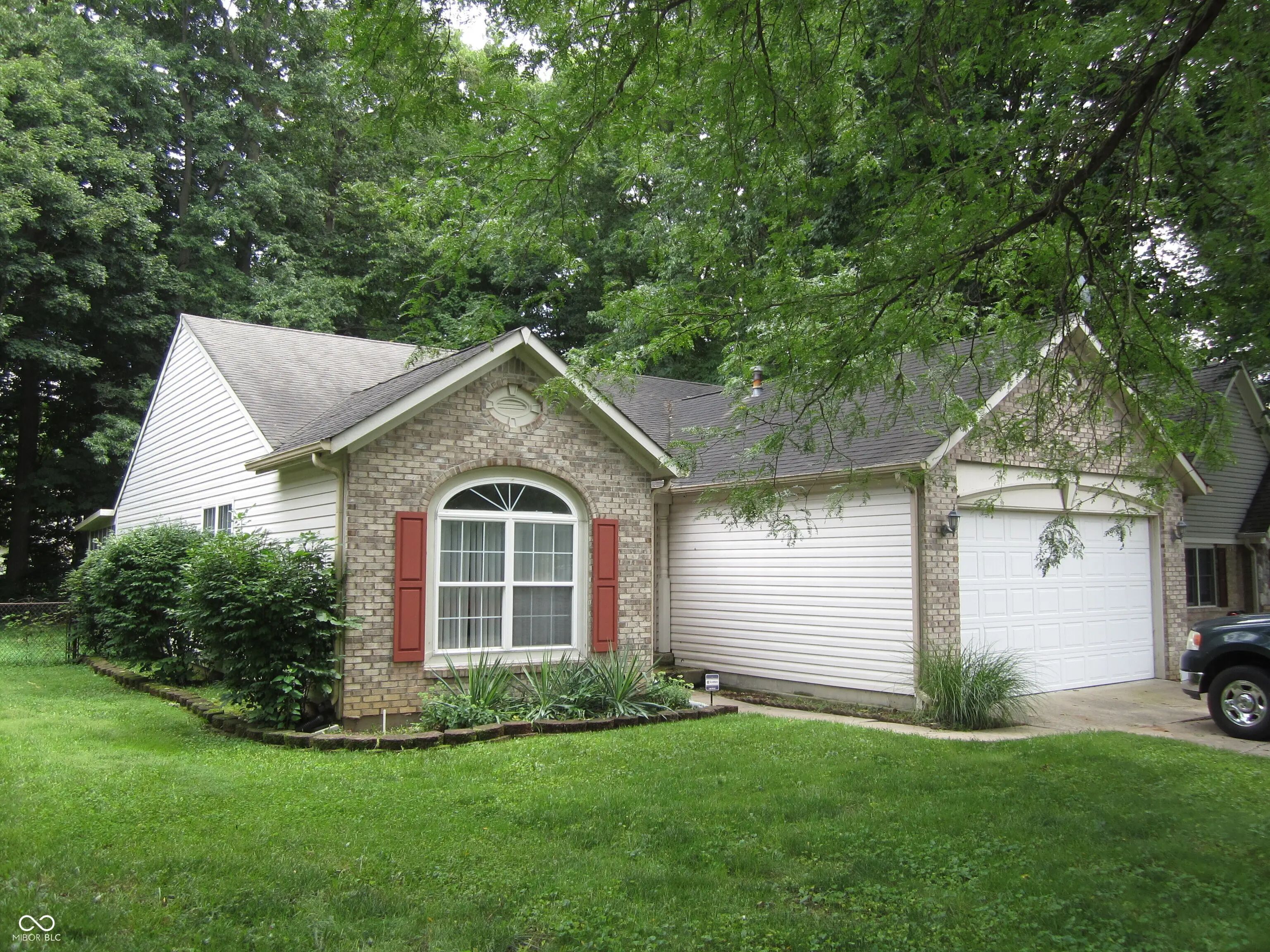 5269 Thrasher Drive, Indianapolis