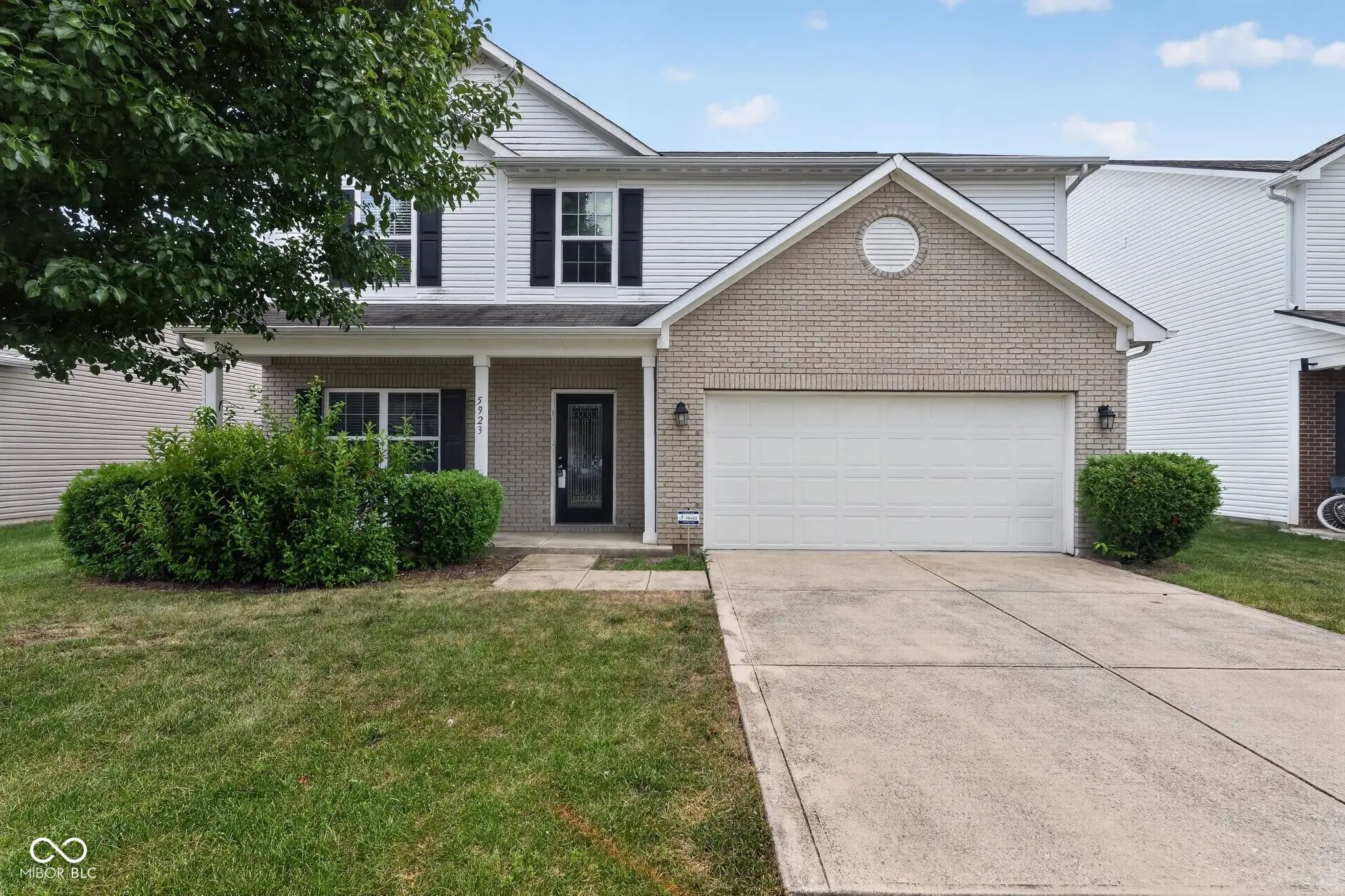5923 Edelle Drive, Indianapolis