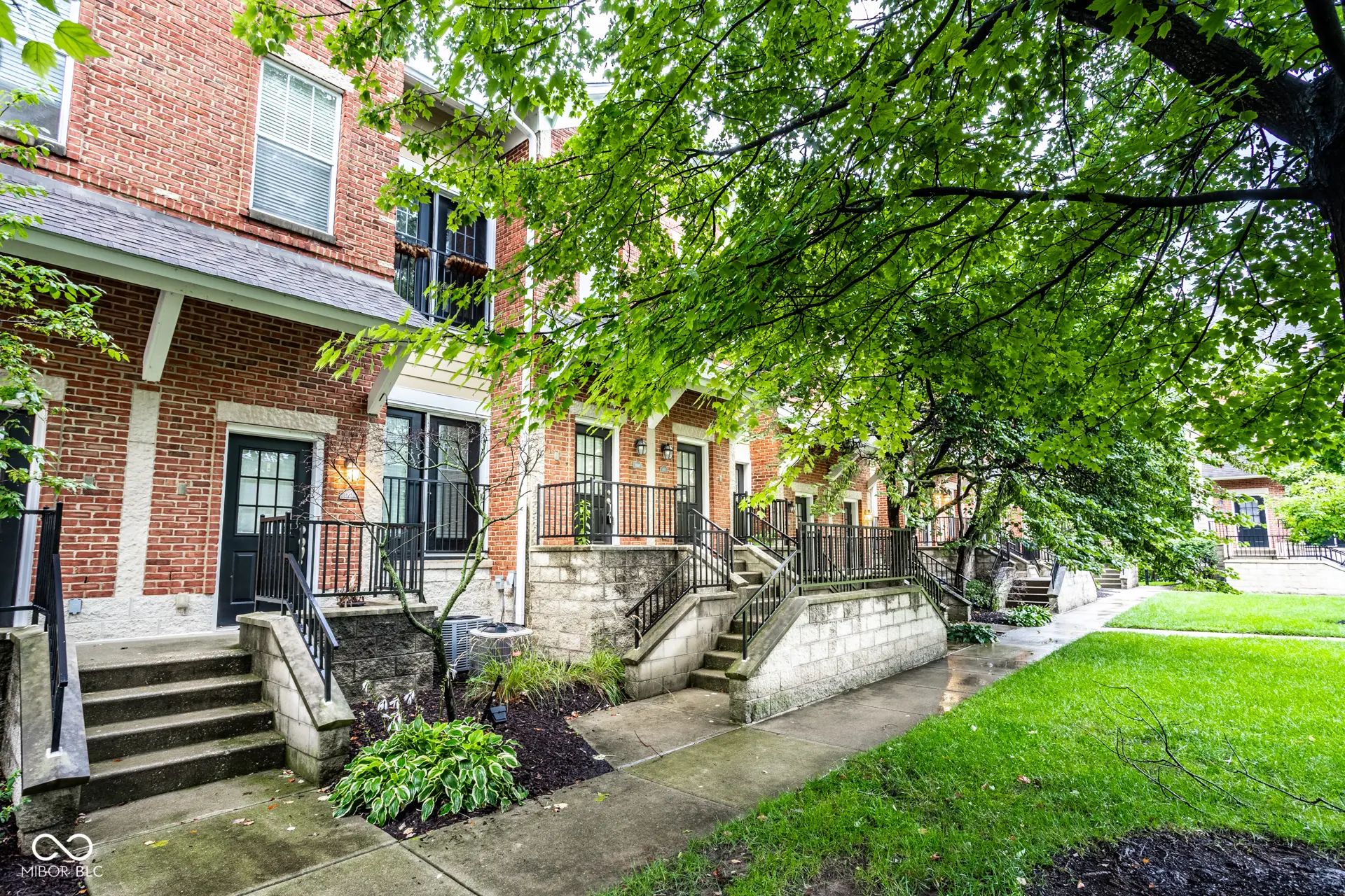 Photo of 1109 Reserve Way Indianapolis, IN 46220