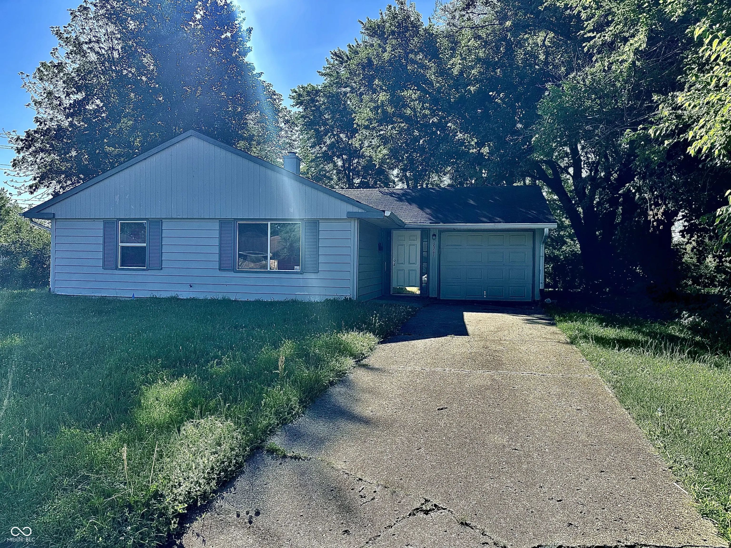 3921 Malibu Drive, Indianapolis