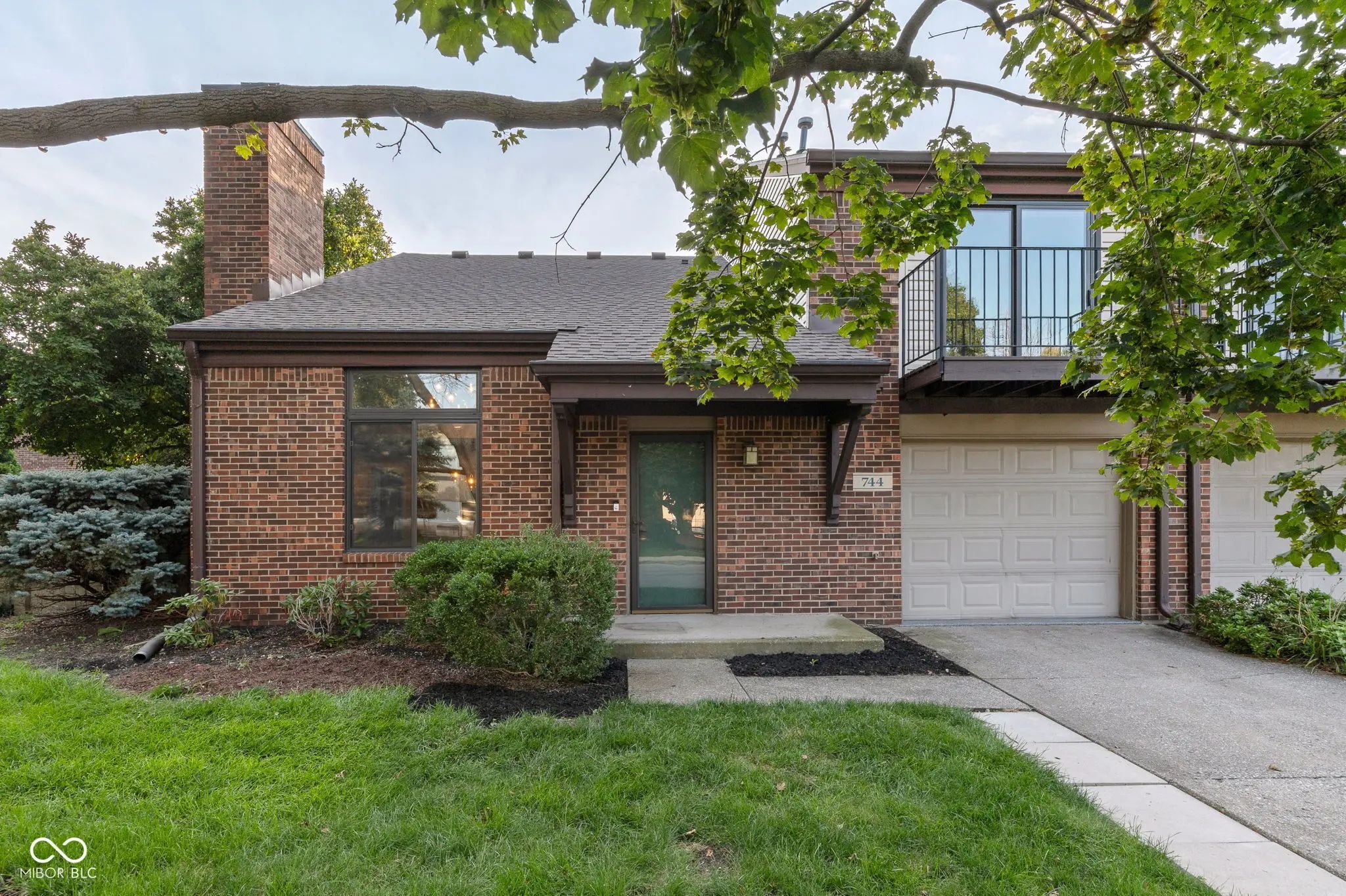 Photo of 744 N New Jersey Street Indianapolis, IN 46202