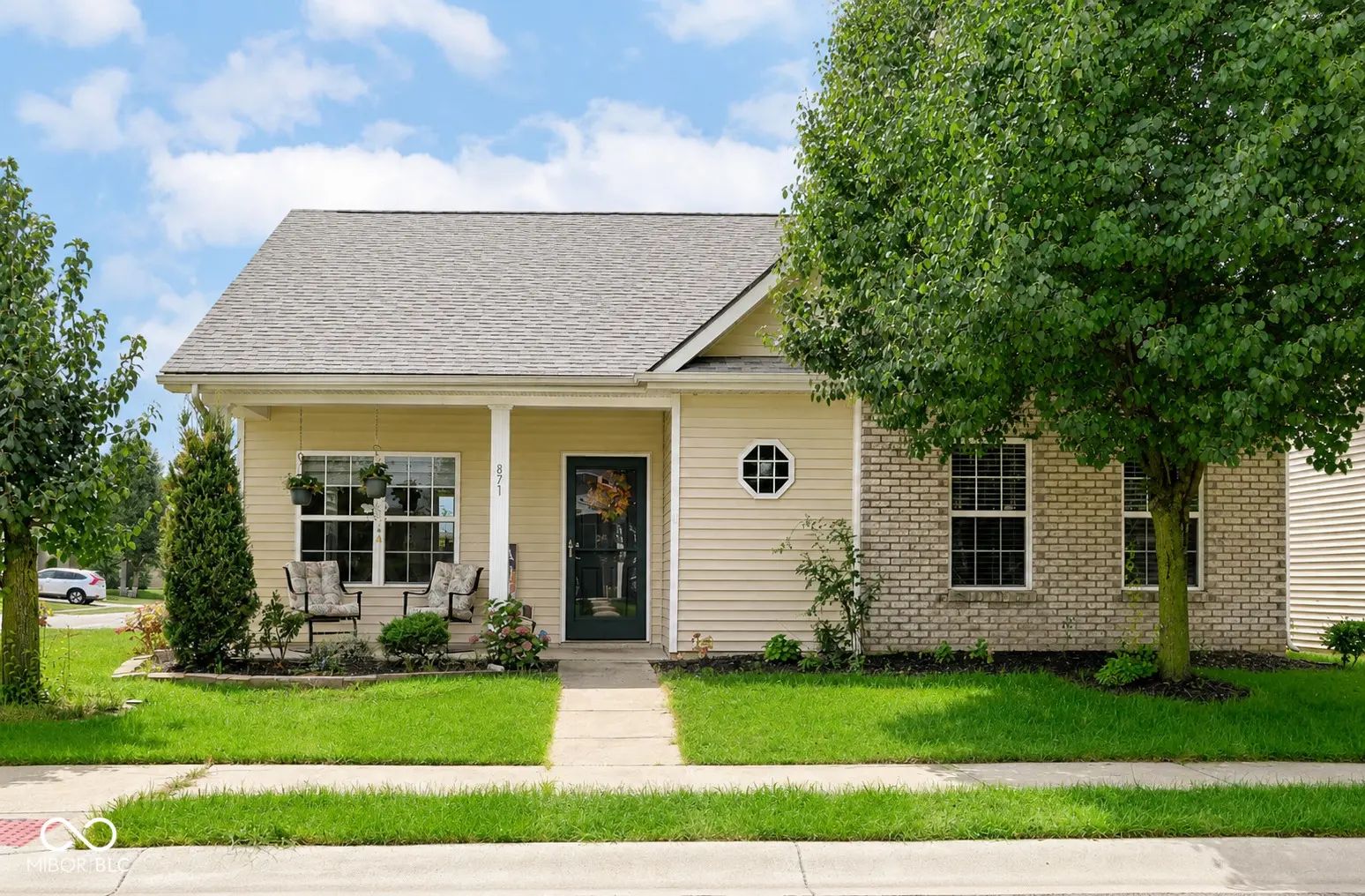 Photo of 871 Maidstone Avenue Westfield, IN 46074