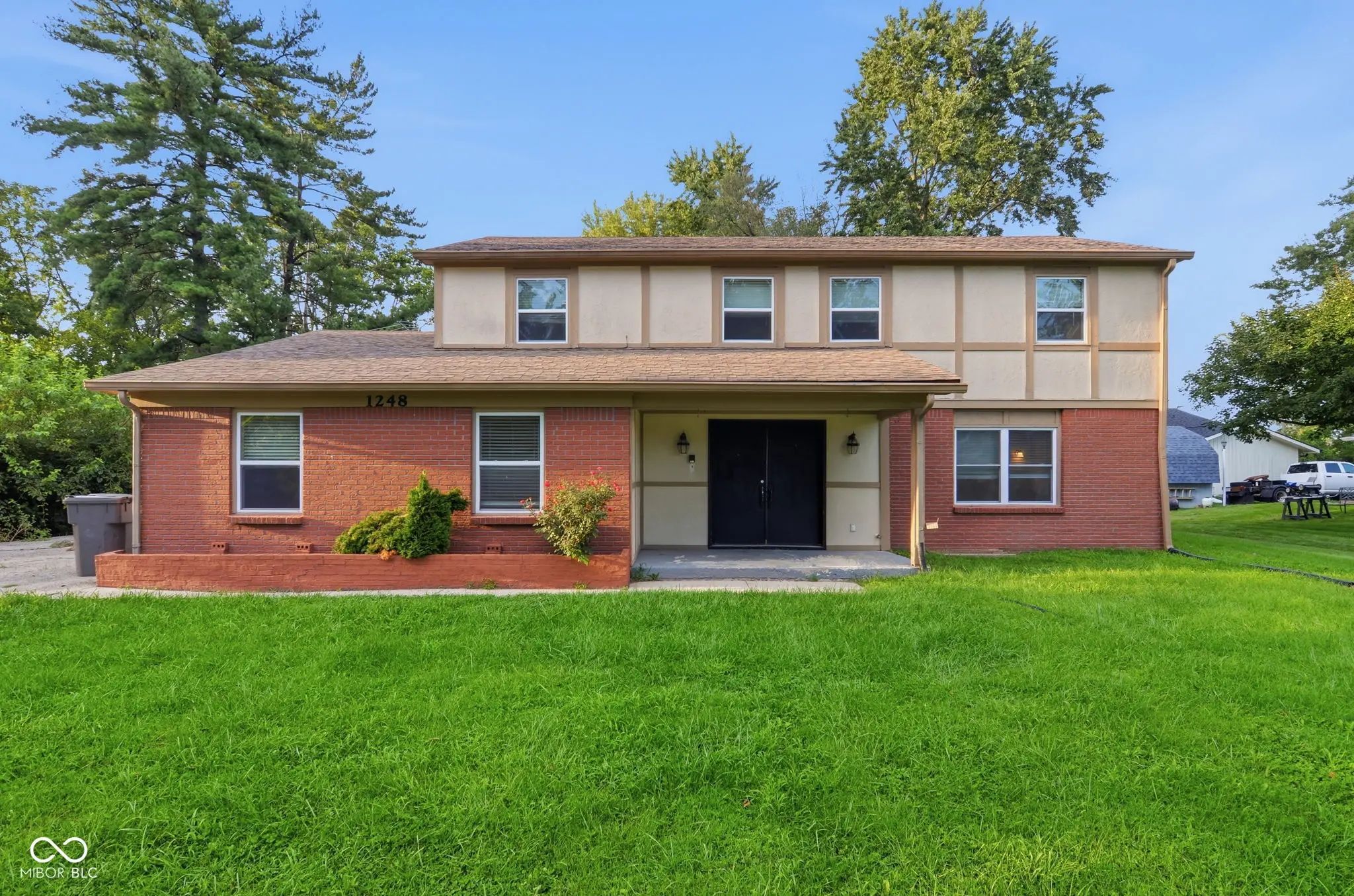 Photo of 1248 Munsee Circle Indianapolis, IN 46228