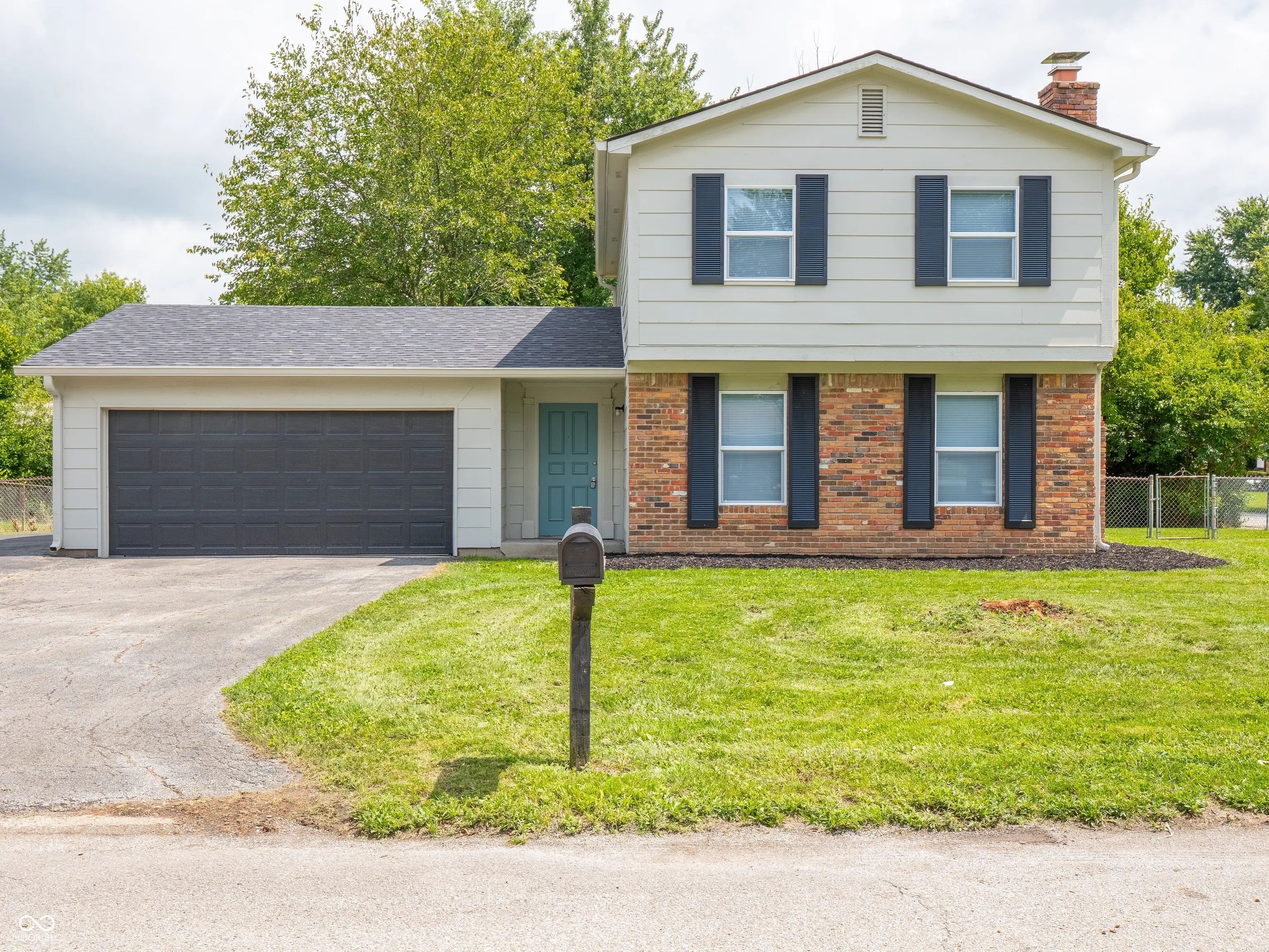 4441 Greenmeadow Circle, Indianapolis