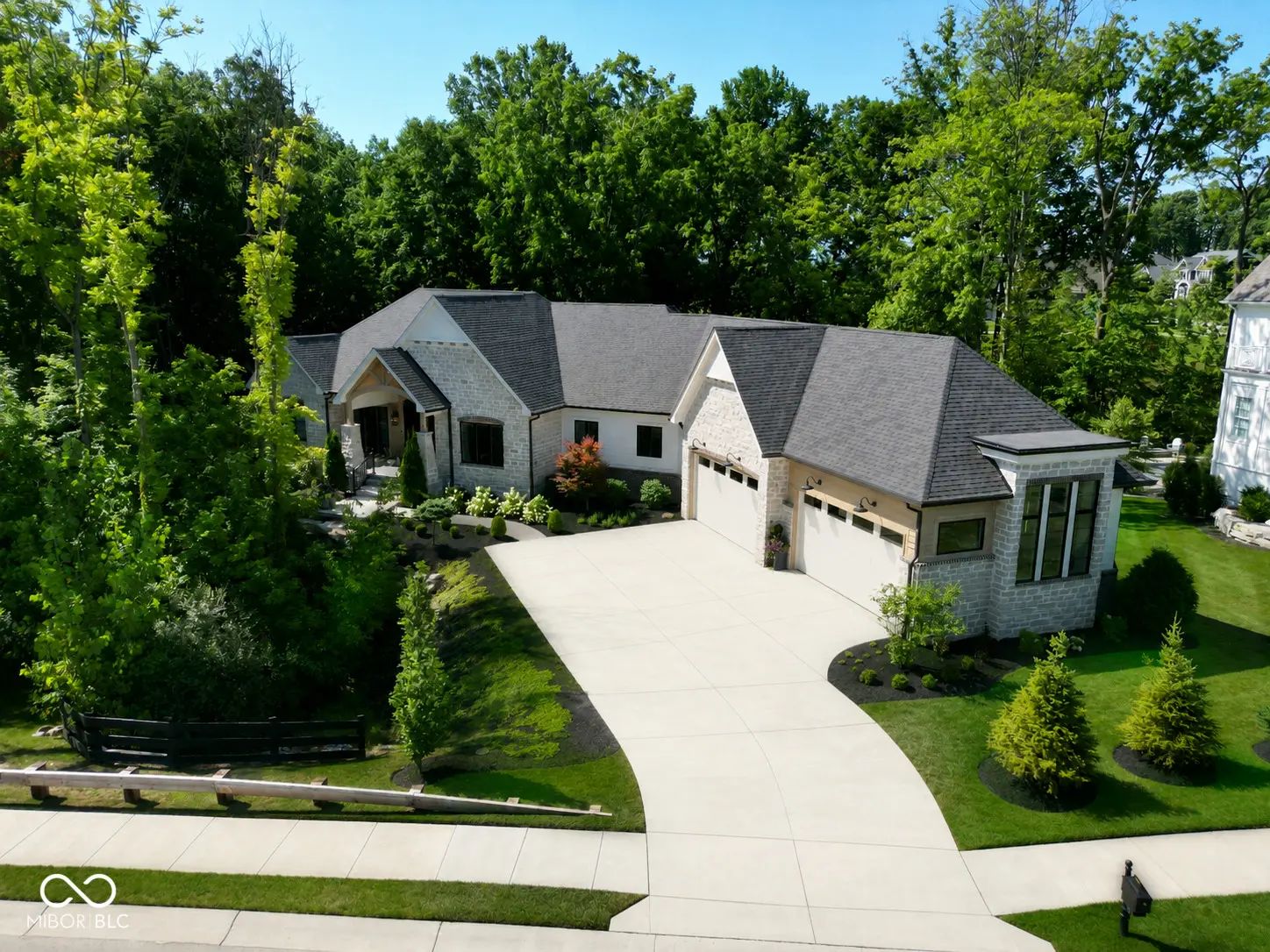 Photo of 969 Chatham Ridge Court Westfield, IN 46074