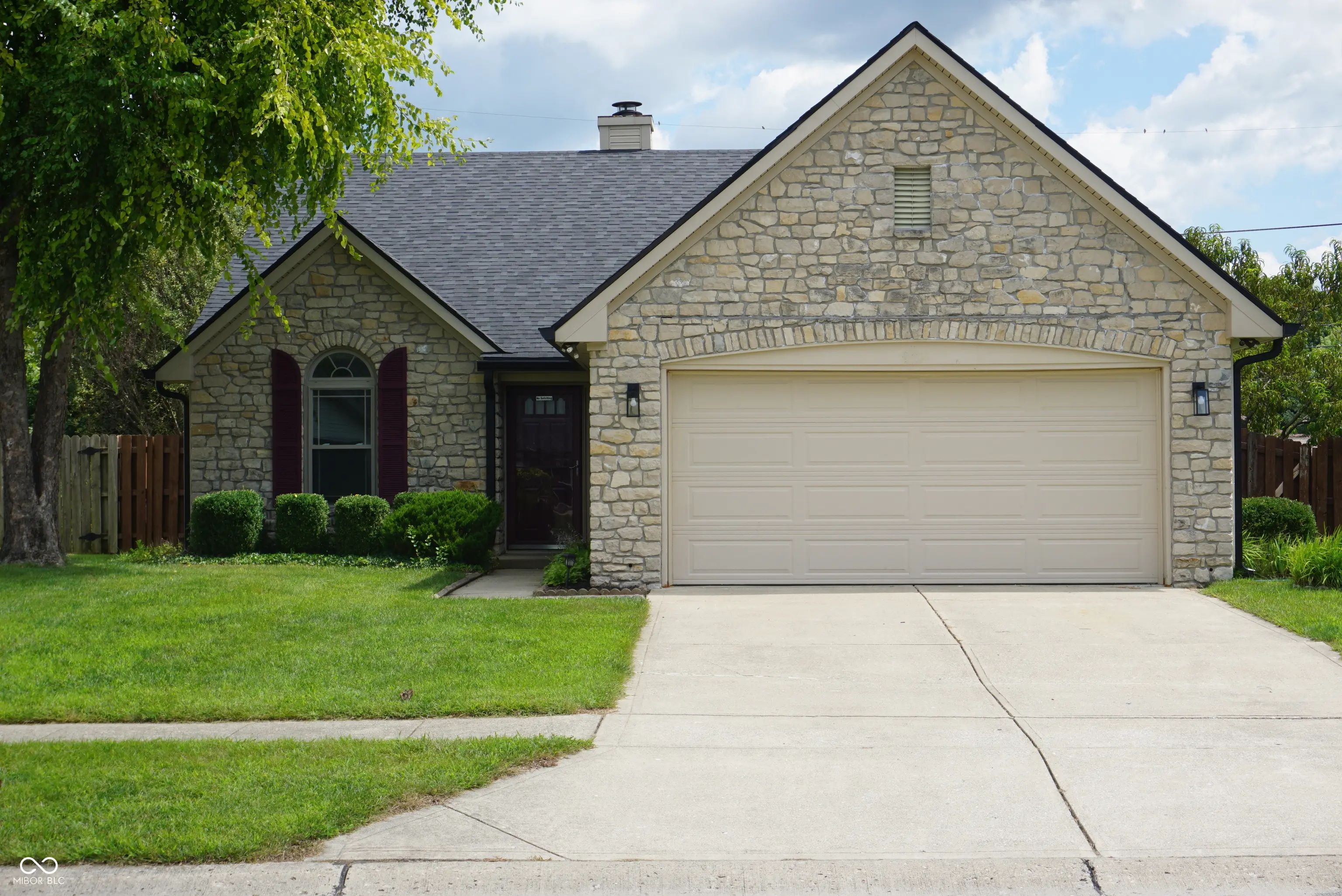 Photo of 679 Redfox Court S Greenwood, IN 46142