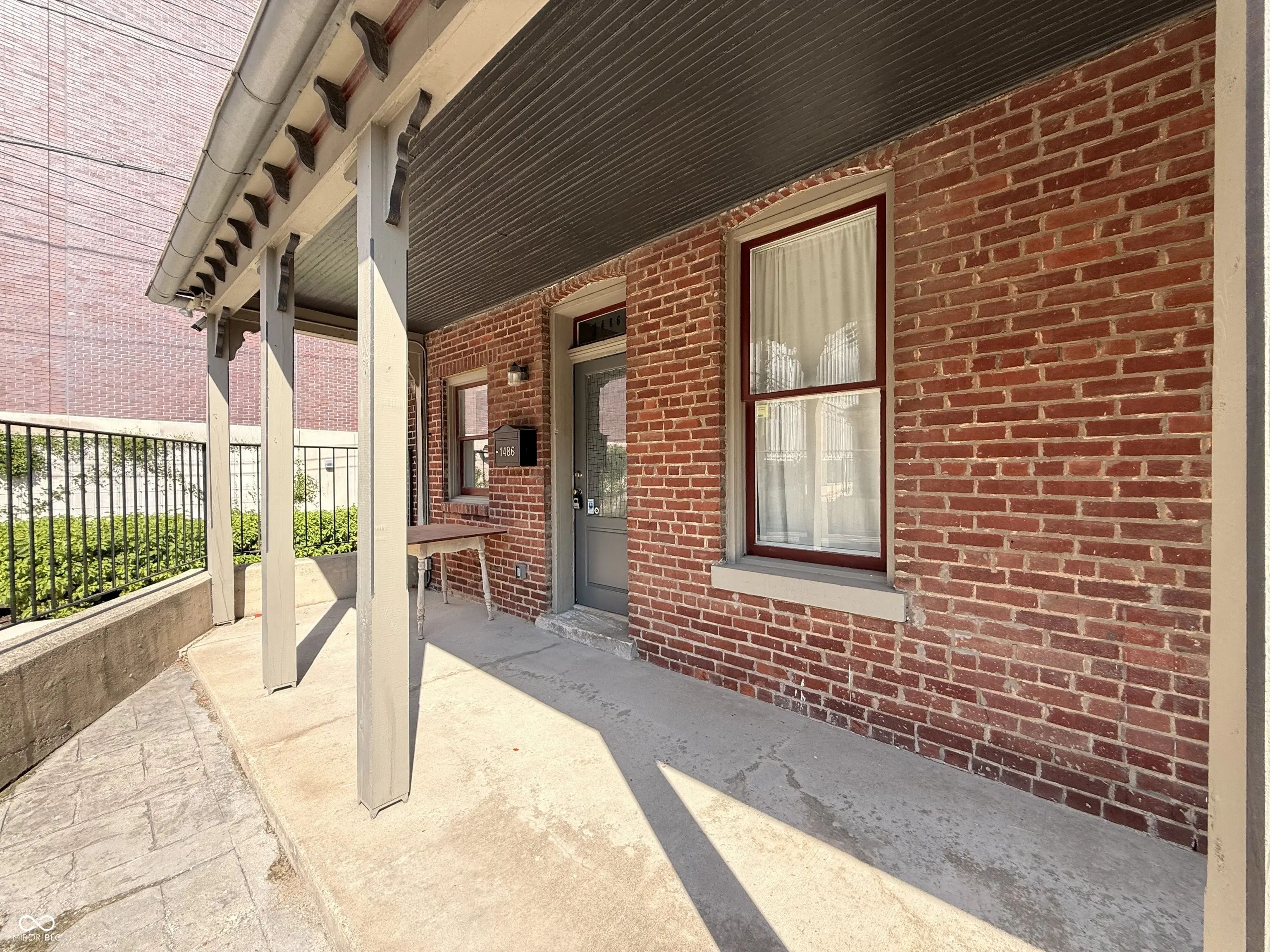 1486 N Illinois Street 1, Indianapolis