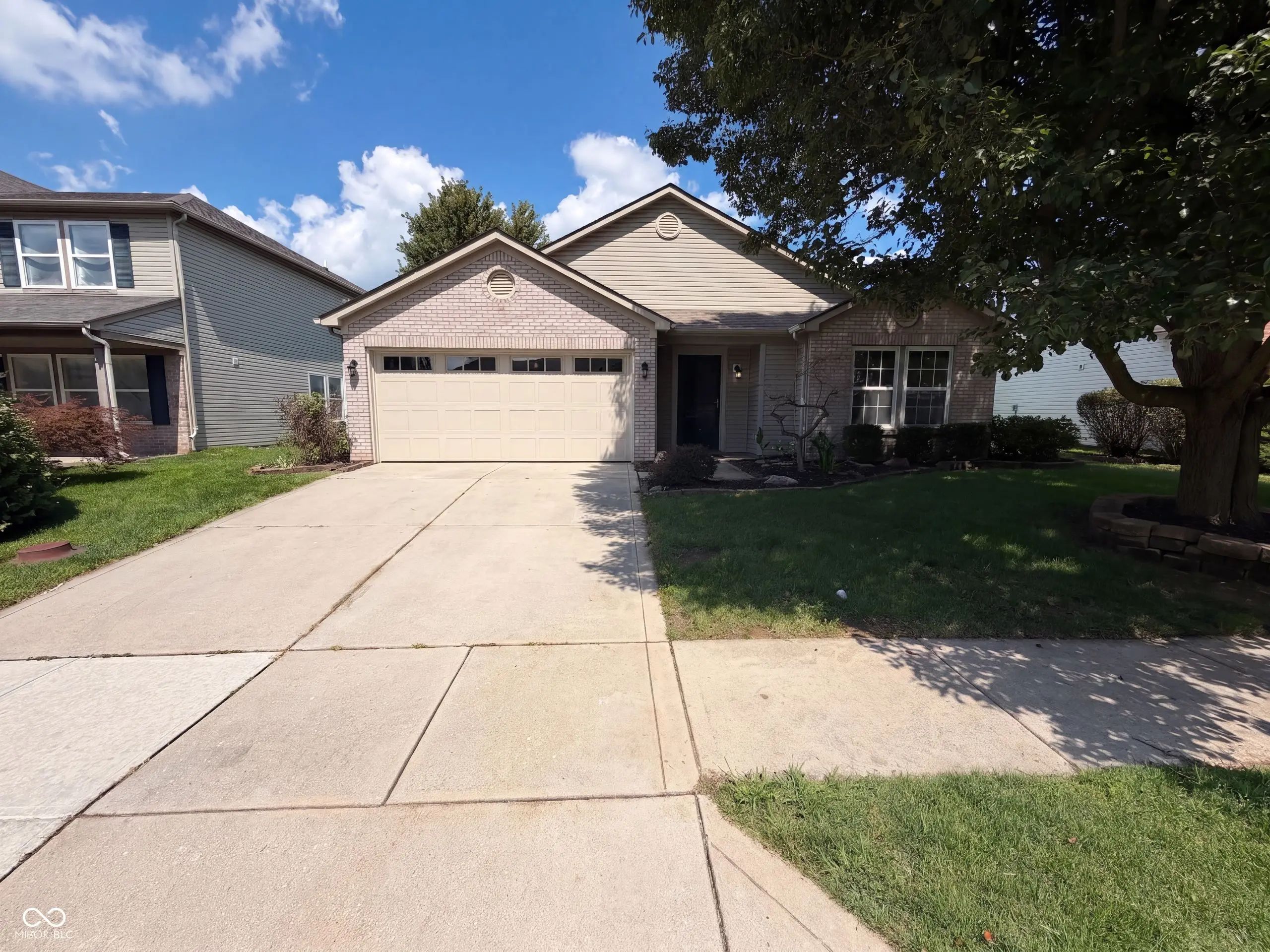 12134 Brushfield Lane, Fishers
