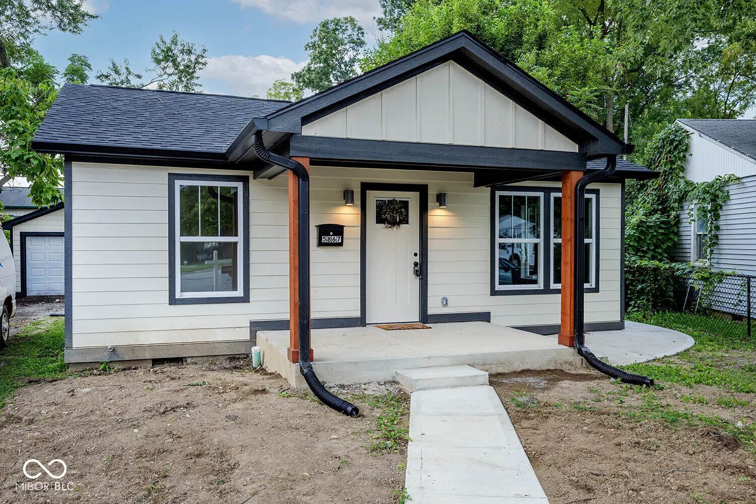 5867 Shimer Avenue, Indianapolis