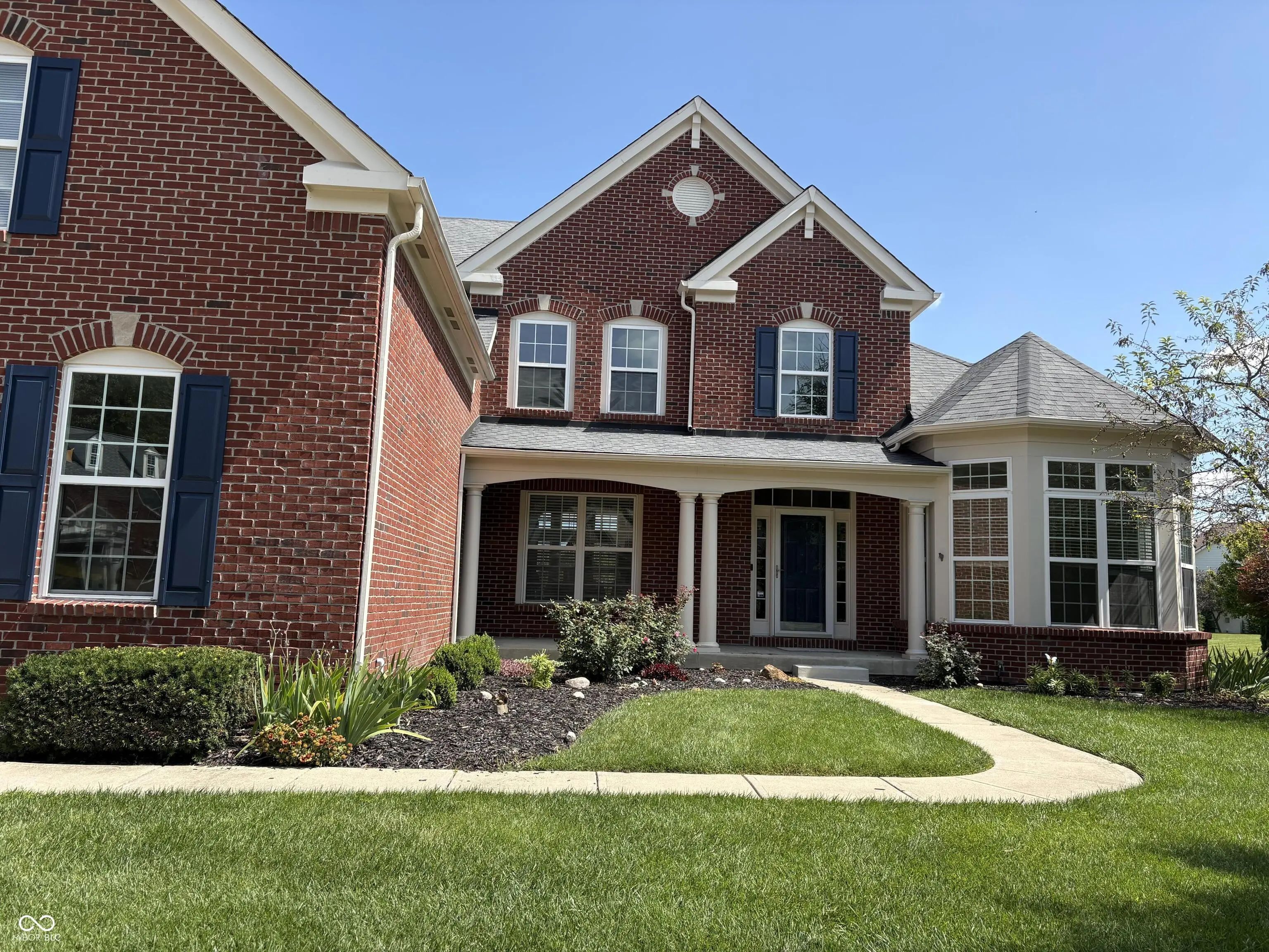Photo of 2801 Newbury Court Zionsville, IN 46077