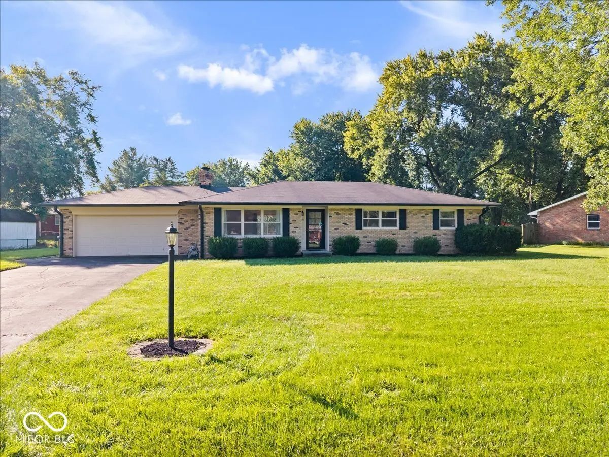 Photo of 451 Green Valley Drive Greenwood, IN 46142