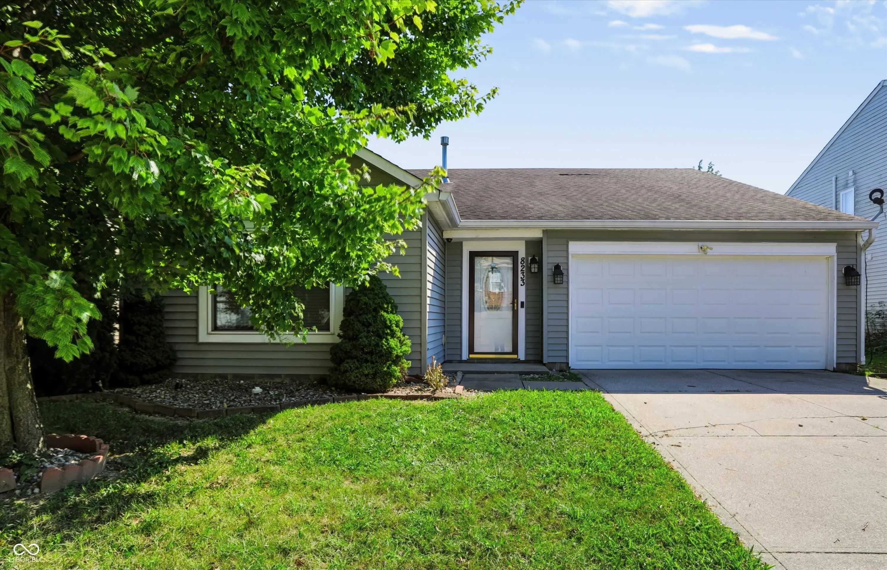 8233 Crackling Lane, Indianapolis