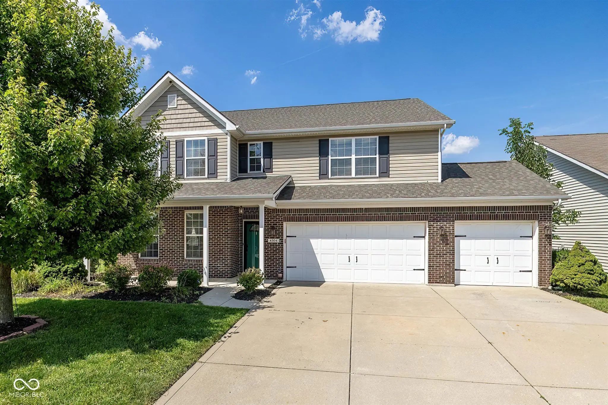 Photo of 4304 Amesbury Place Westfield, IN 46062
