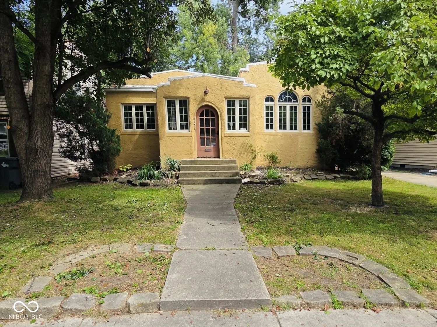 Photo of 6171 Kingsley Drive Indianapolis, IN 46220
