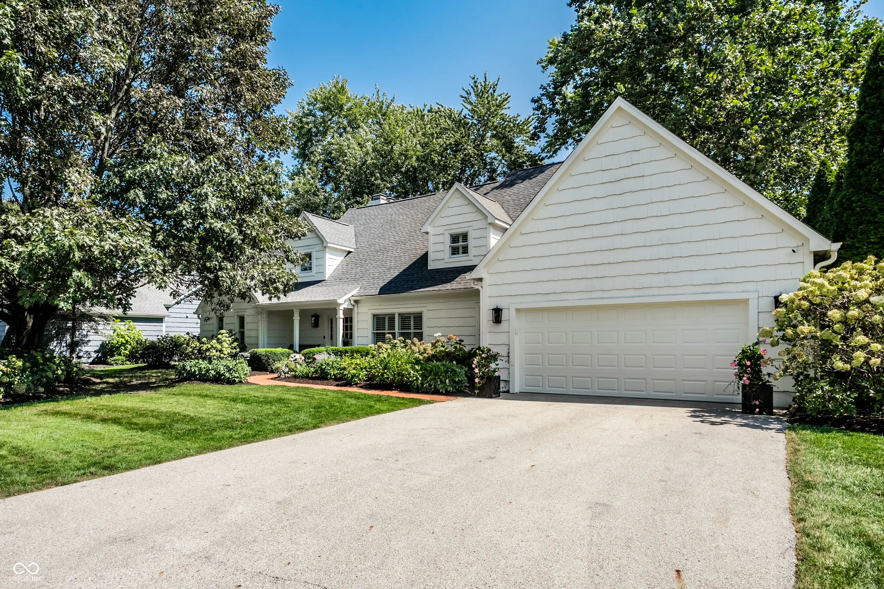 3264 Bay Road South Drive, Indianapolis