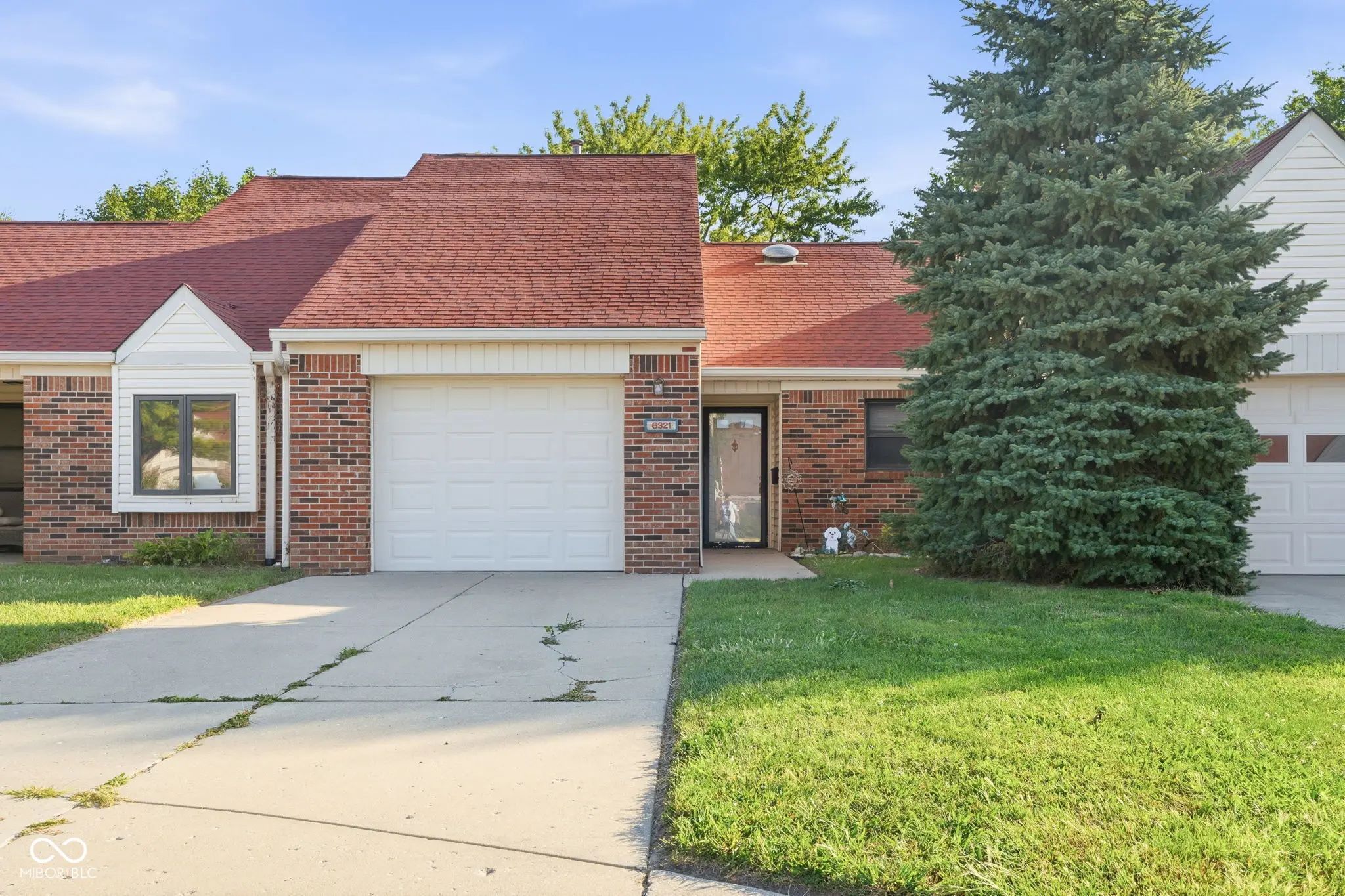 Photo of 6321 Brush Court Indianapolis, IN 46268