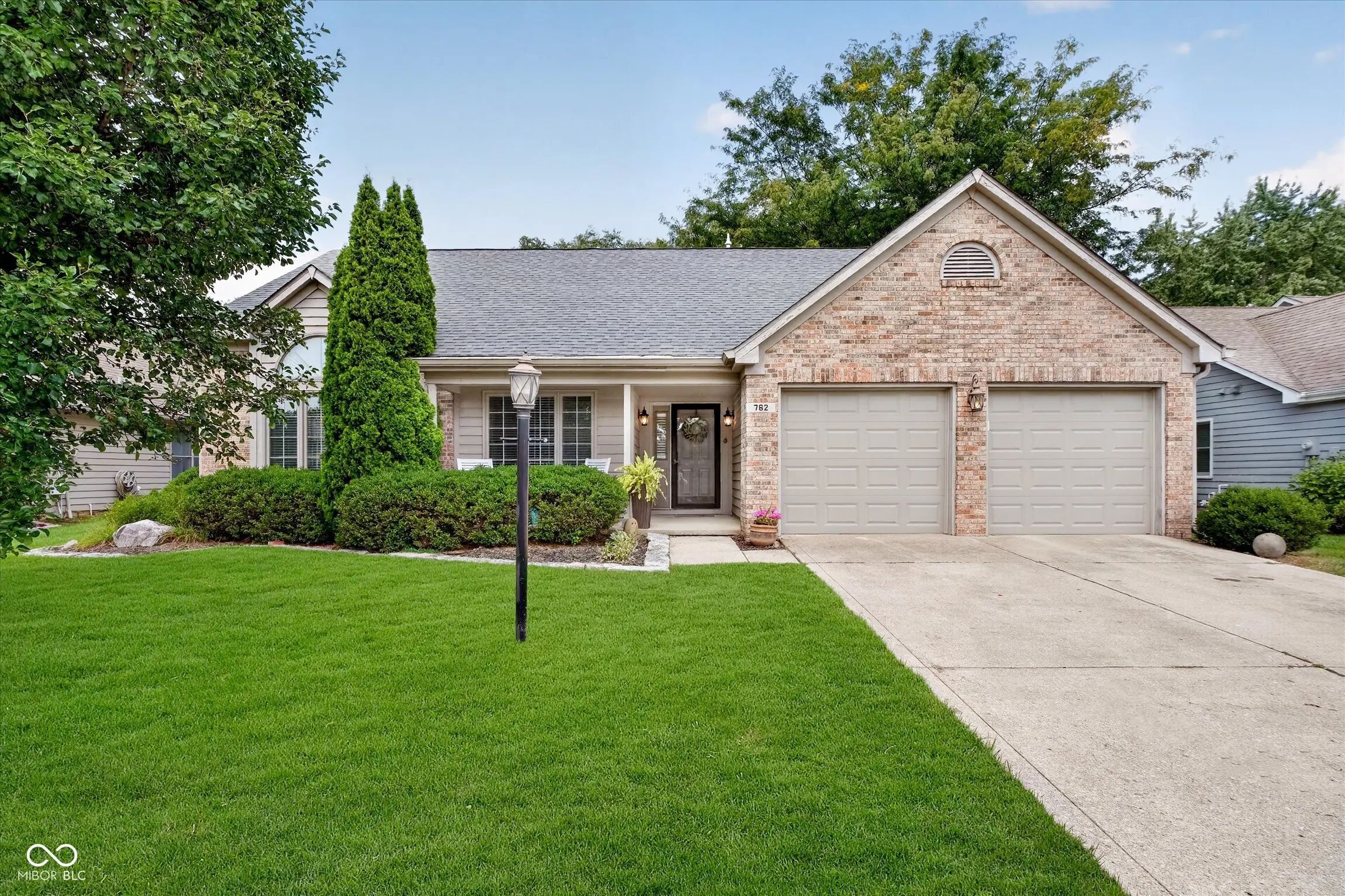 Photo of 762 Woodview North Drive Carmel, IN 46032