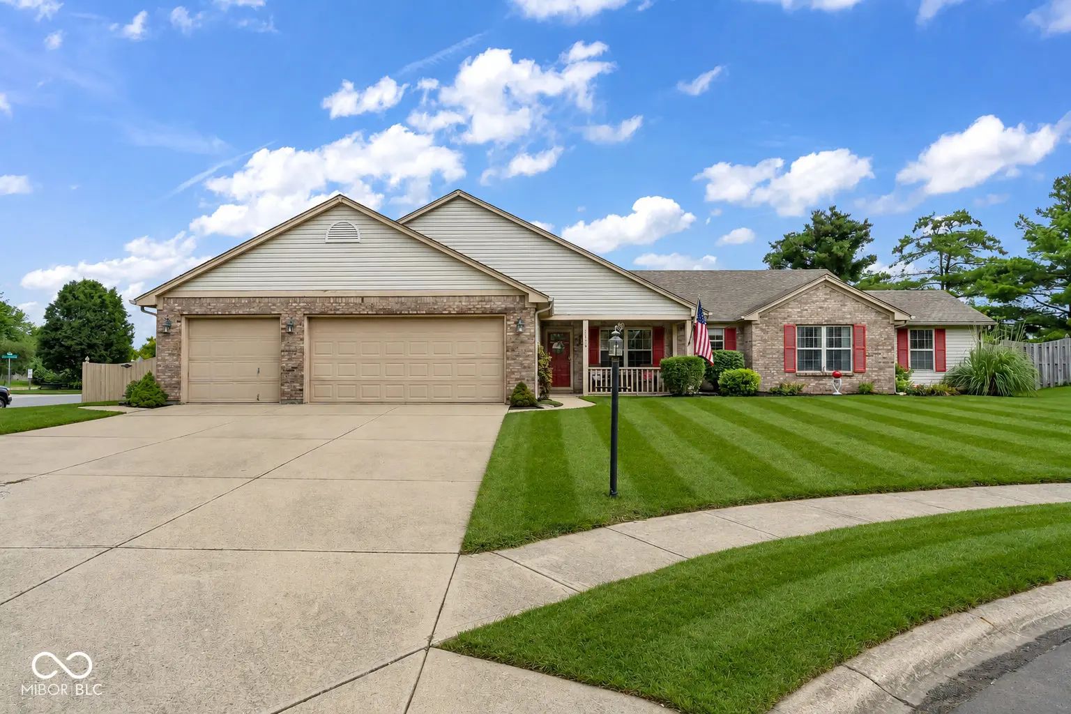 7774 Ponderosa Court, Avon