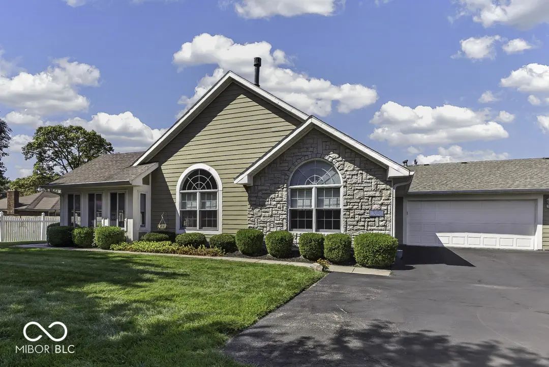 7323 Chapel Villas Lane D, Indianapolis