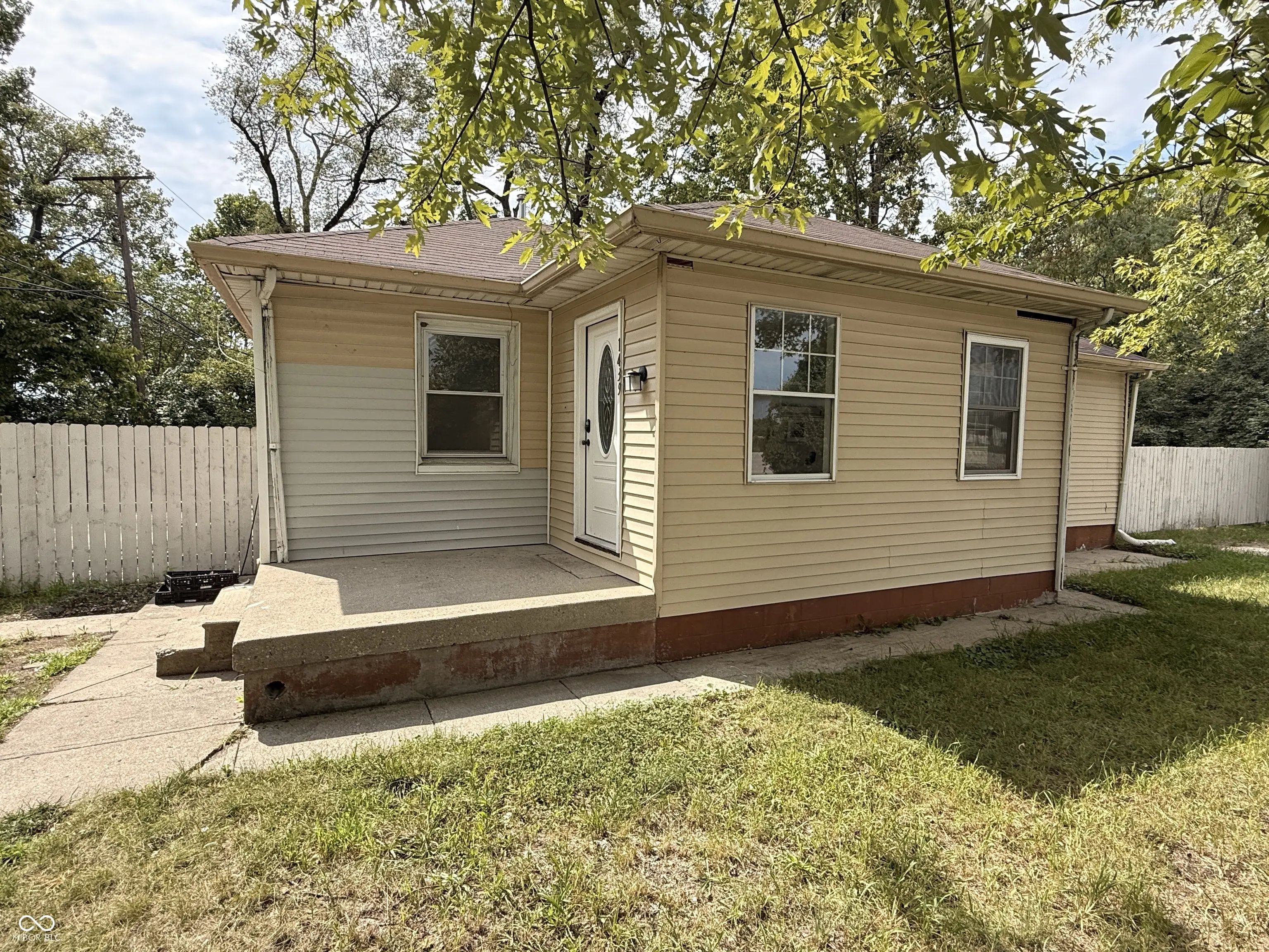 1439 W Hanna Avenue, Indianapolis
