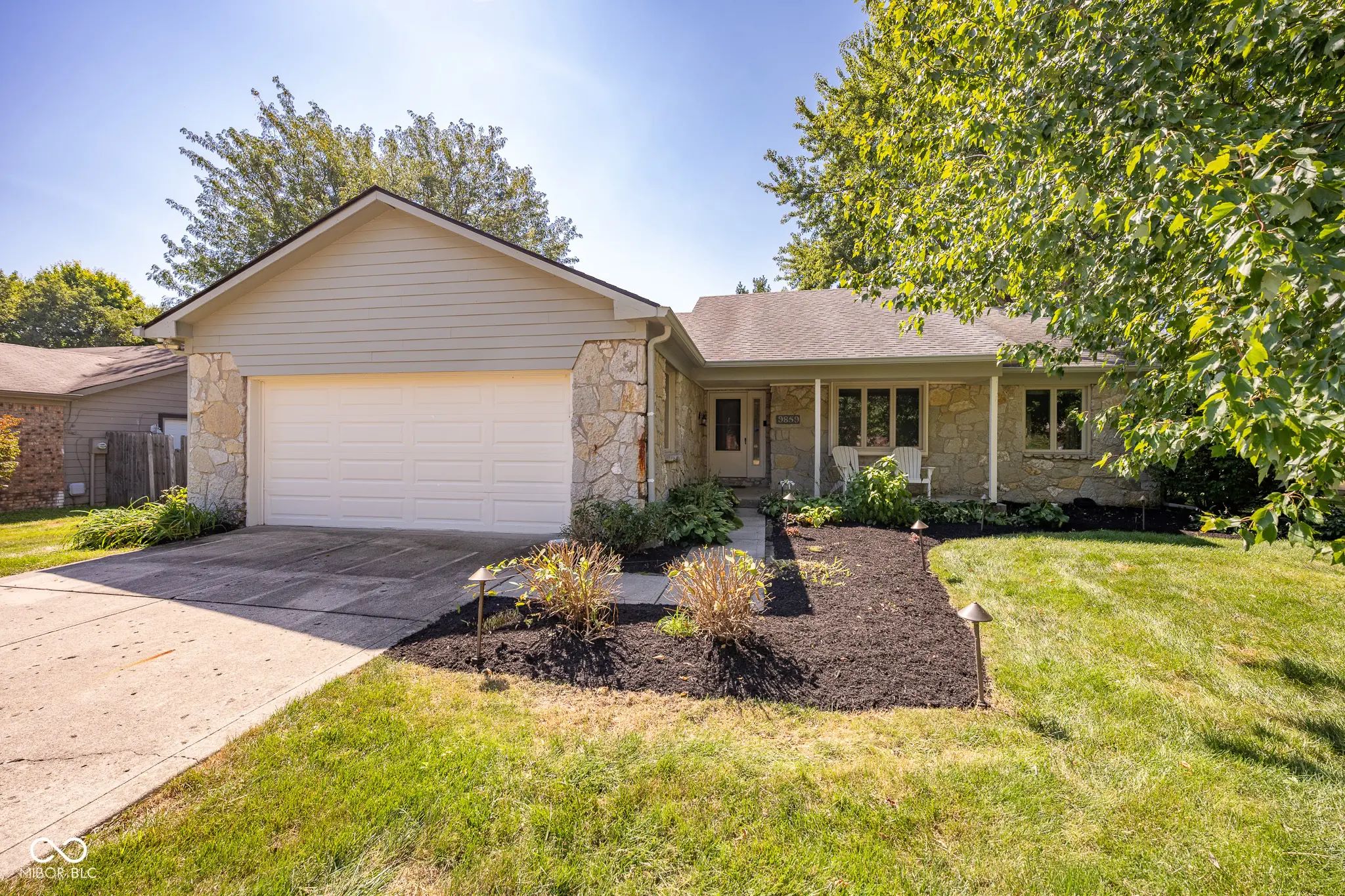 9859 Beam Ridge Drive, Indianapolis