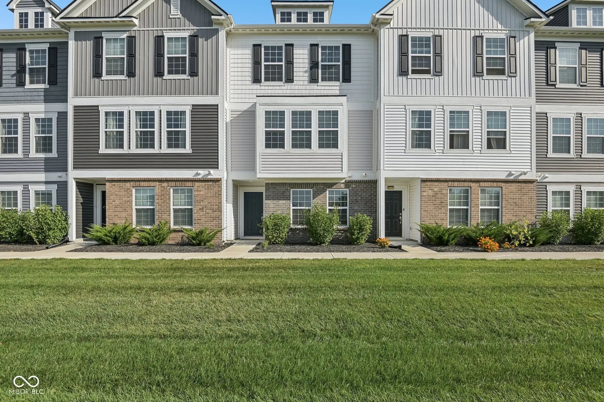 707 Axford Bay Drive, Westfield