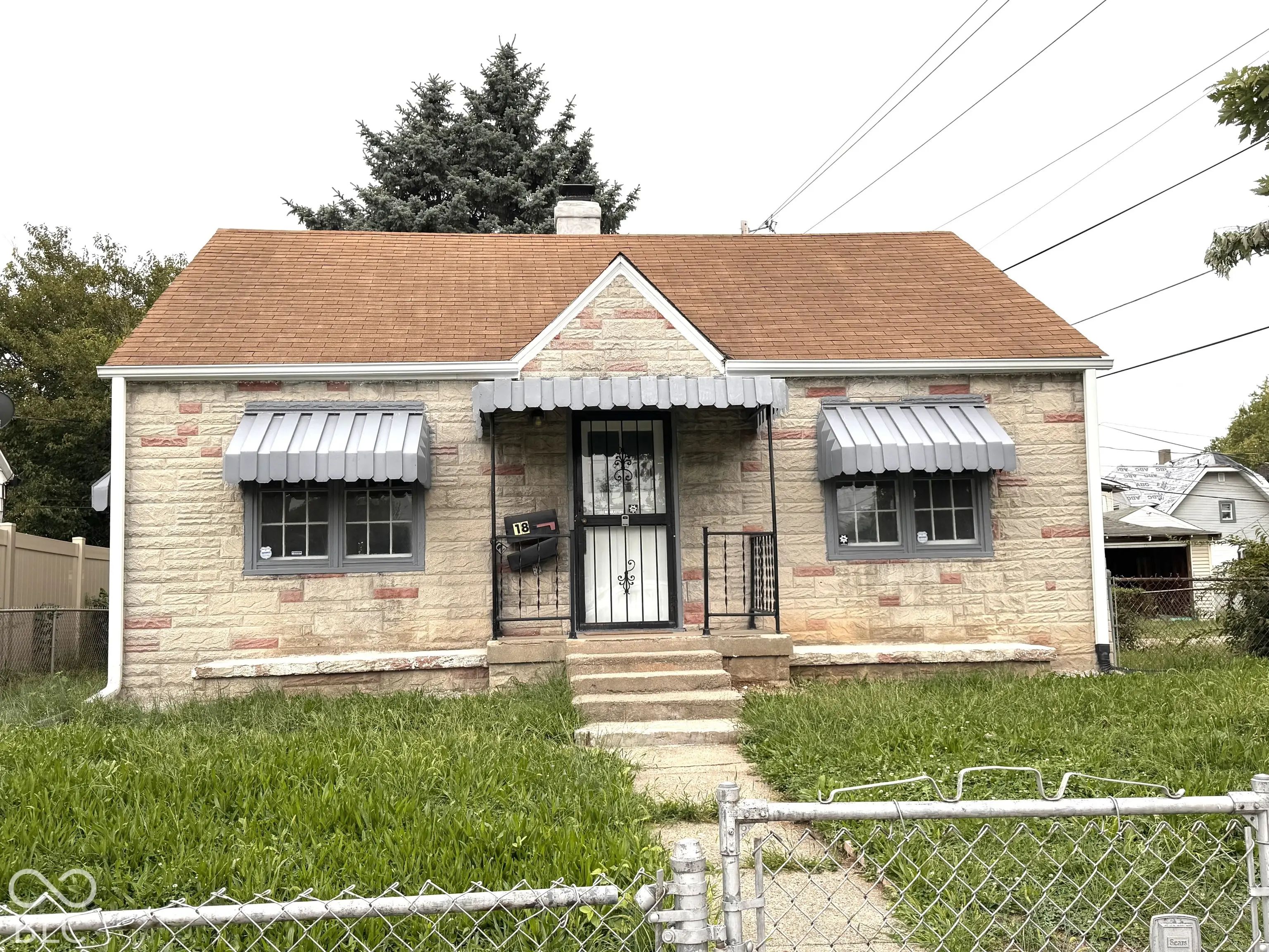 18 N Pershing Avenue, Indianapolis